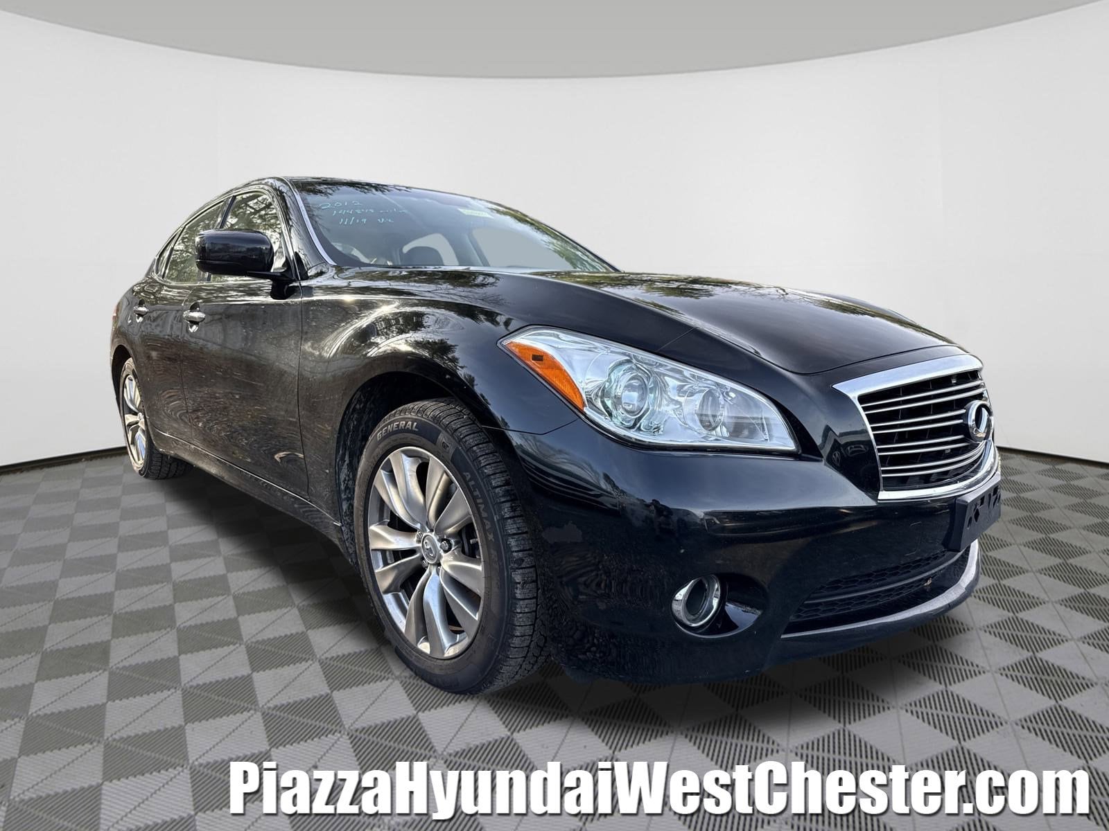 2012 INFINITI M 37