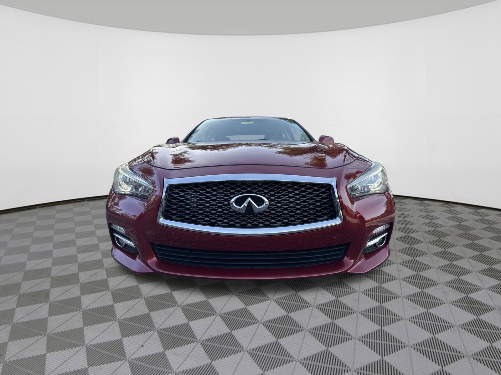 2014 Infiniti Q50 Premium photo 2