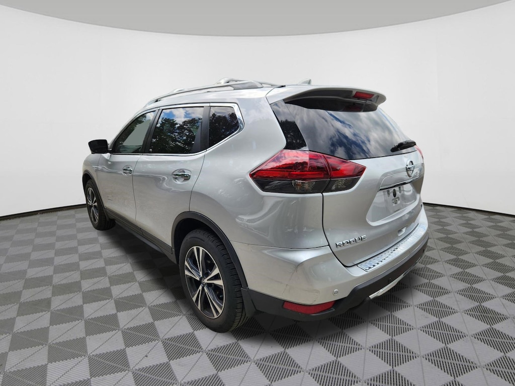 Used 2019 Nissan Rogue SV SUV