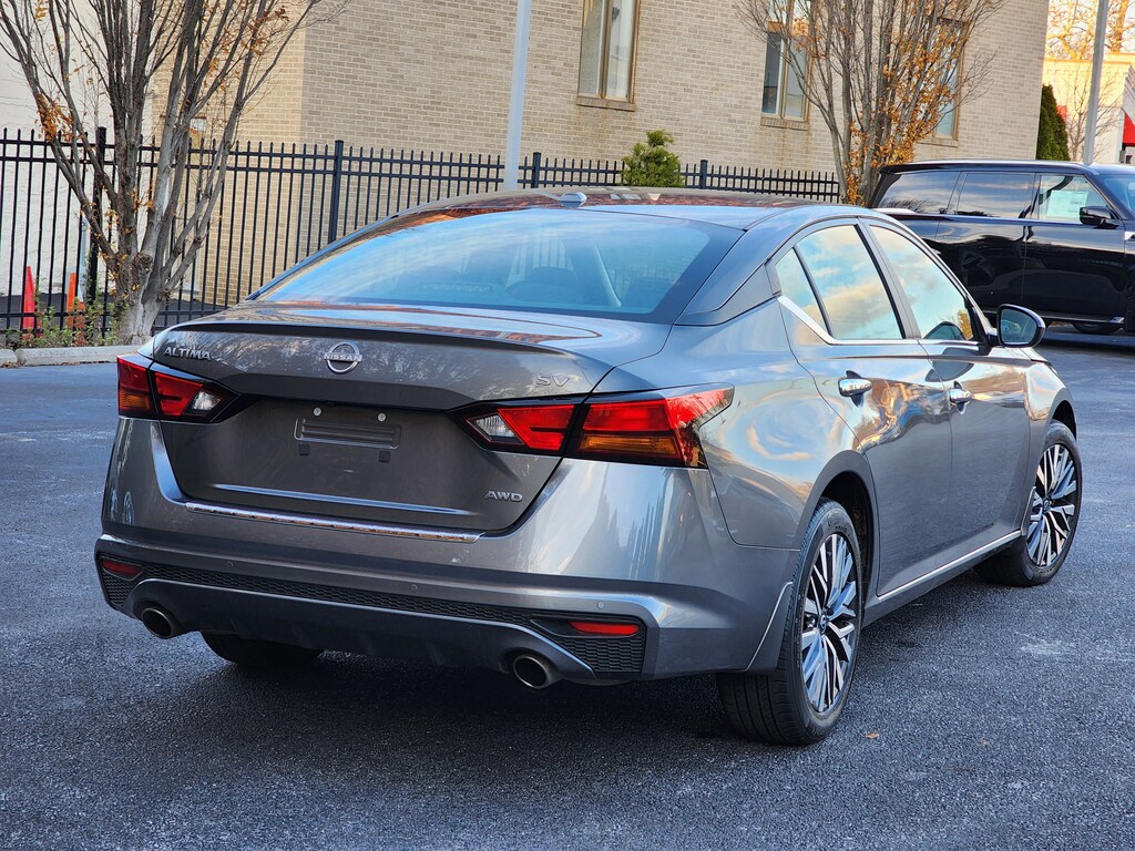 Used 2023 Nissan Altima 2.5 SV Sedan