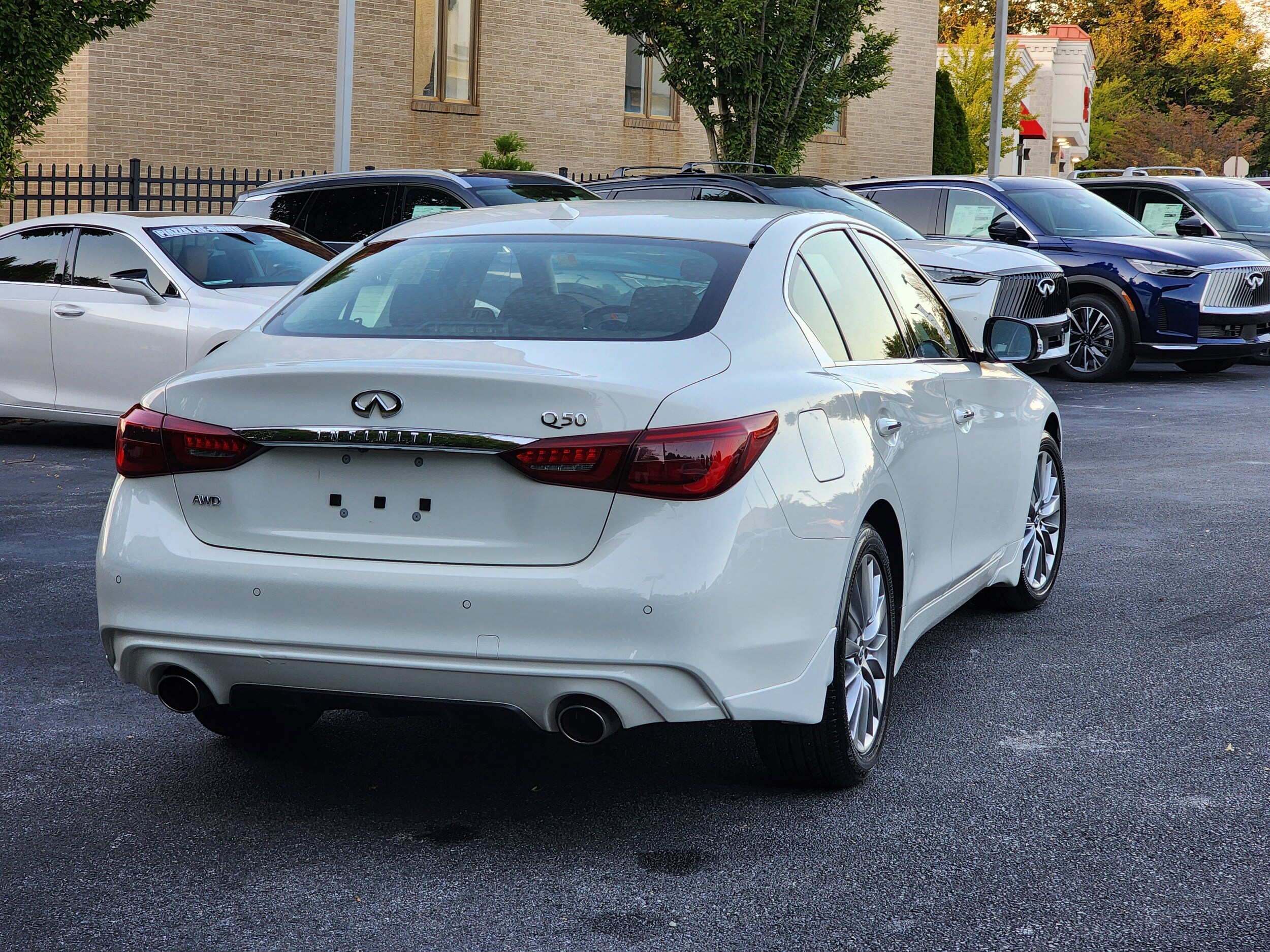 2022 Infiniti Q50 LUXE AWD photo 4