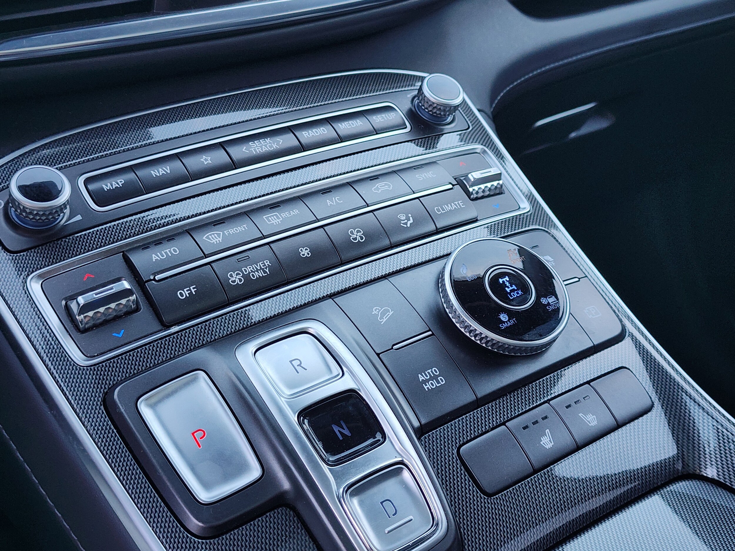 2023 Hyundai Santa Fe SEL Premium photo 3