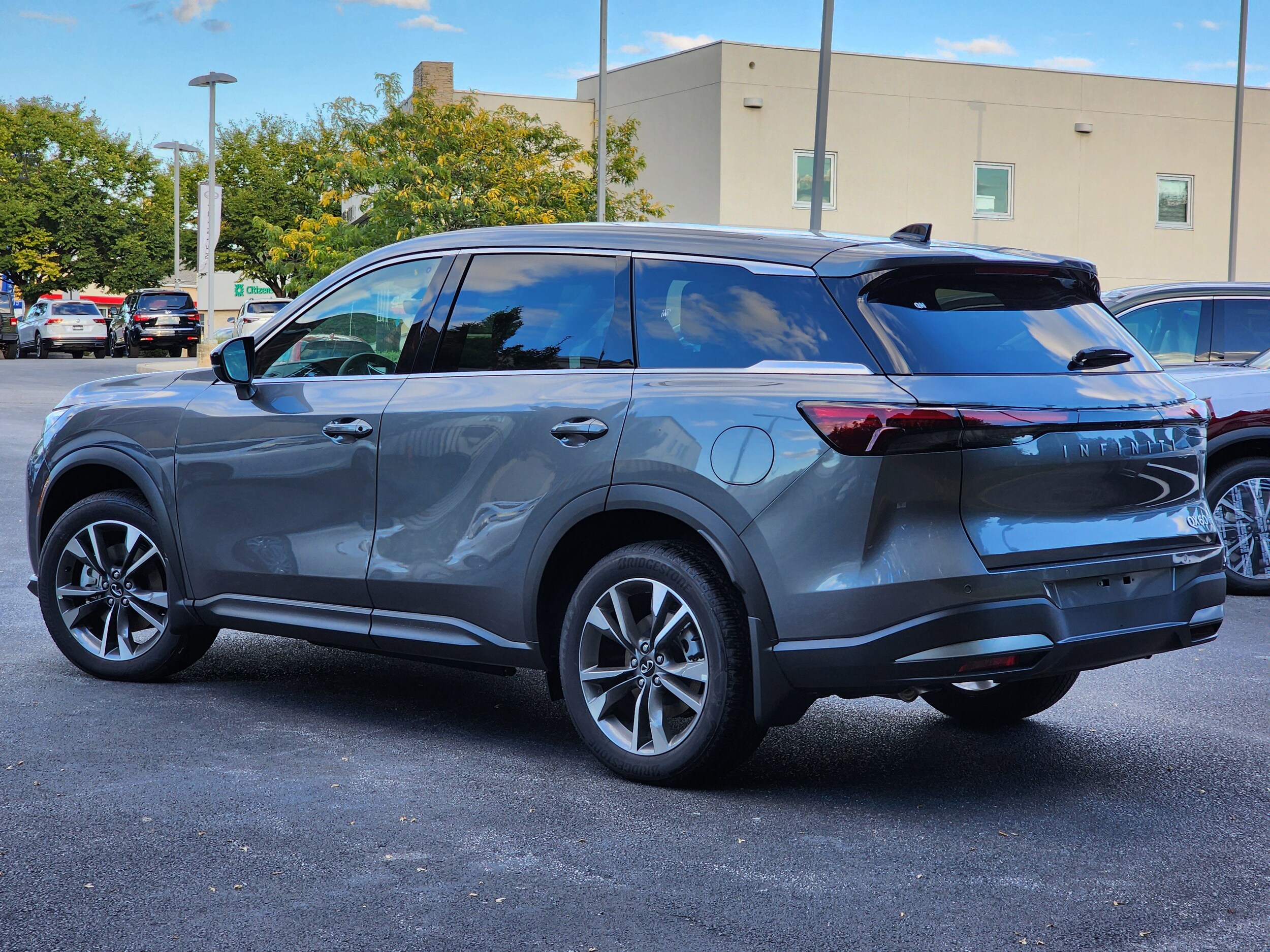 2026 Infiniti QX60 Pure AWD photo 2