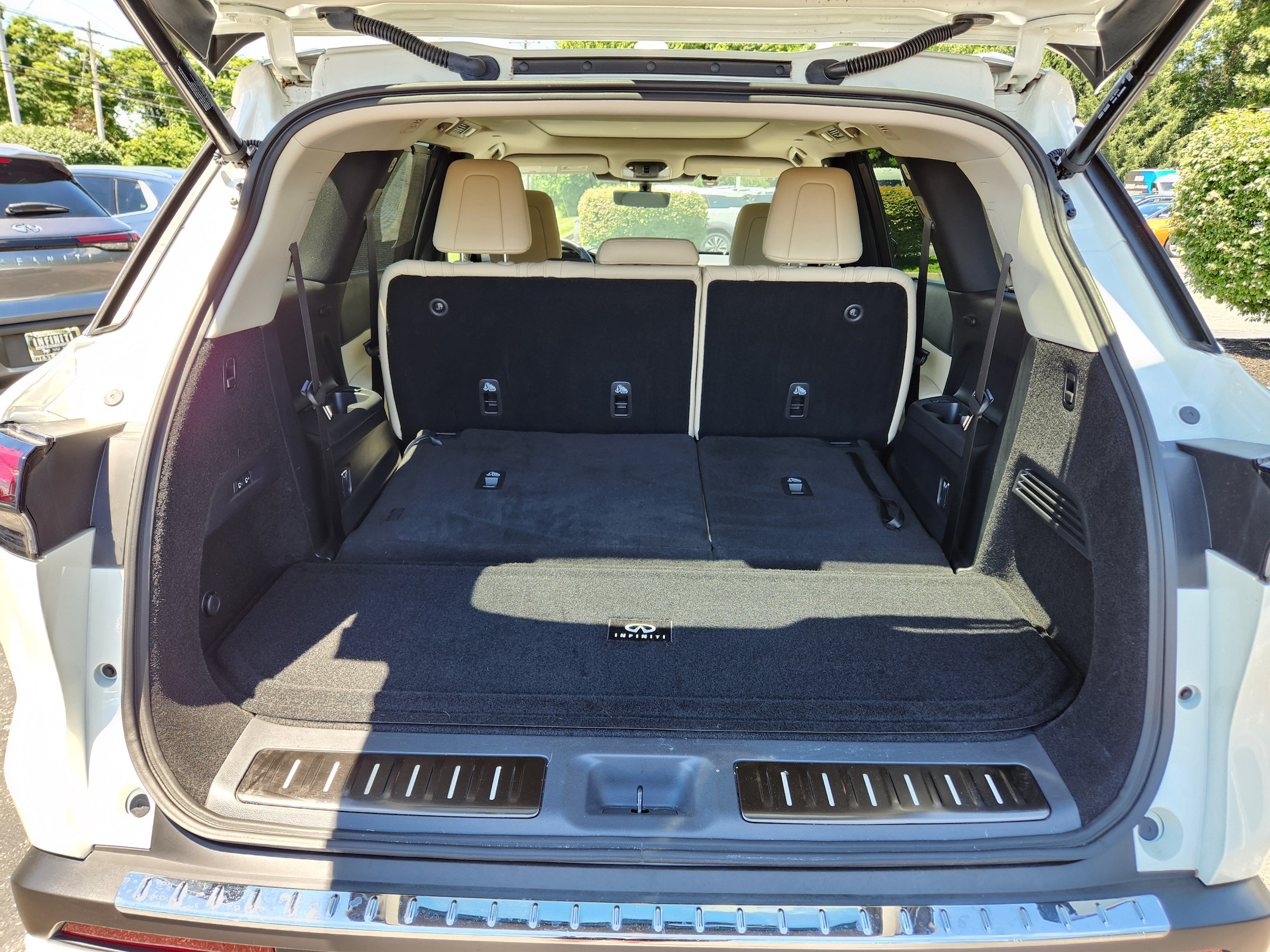2025 INFINITI QX60 SENSORY - Photo 8