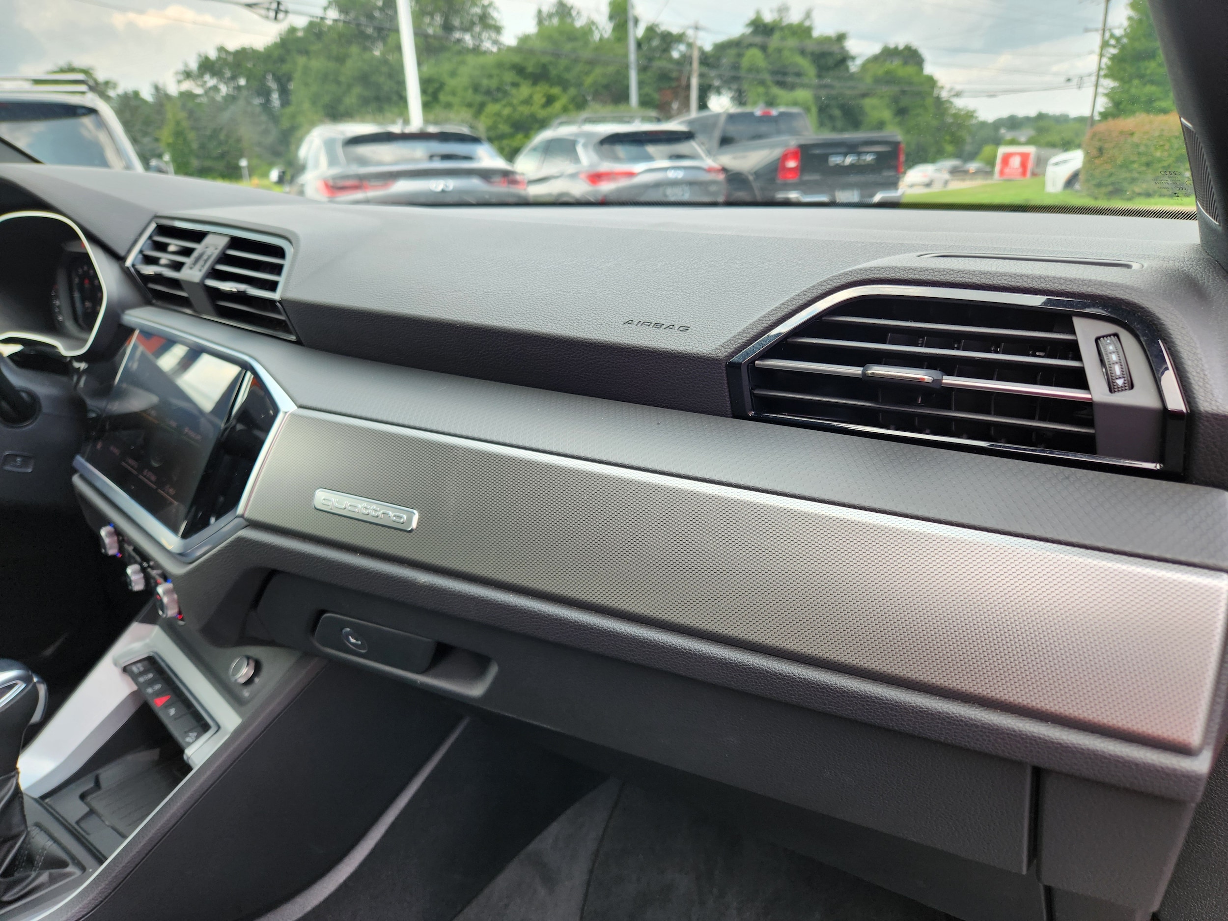 2024 Audi Q3 S Line Premium - Photo 17