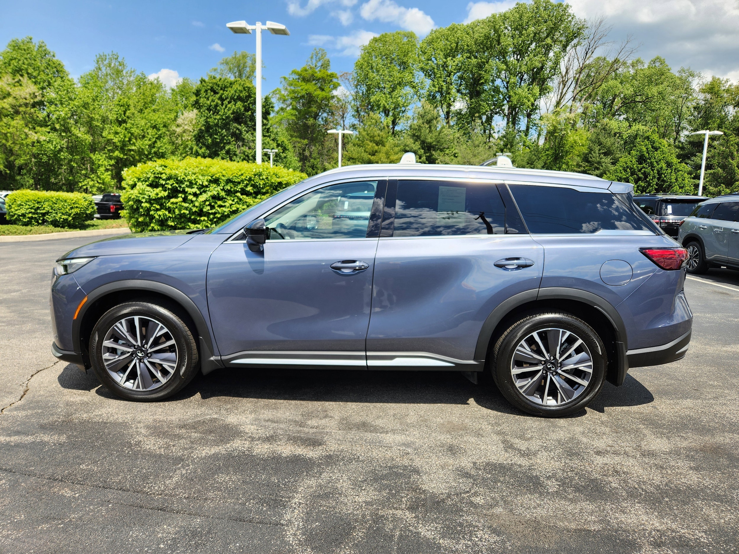 2026 INFINITI QX60 LUXE - Photo 5