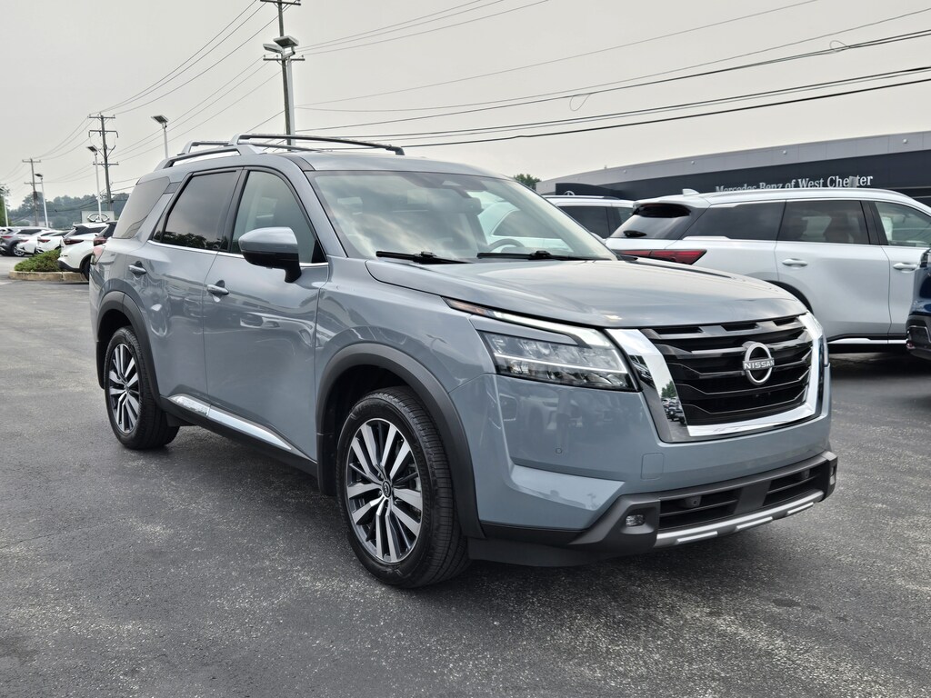 Used 2022 Nissan Pathfinder Platinum Platinum 4WD