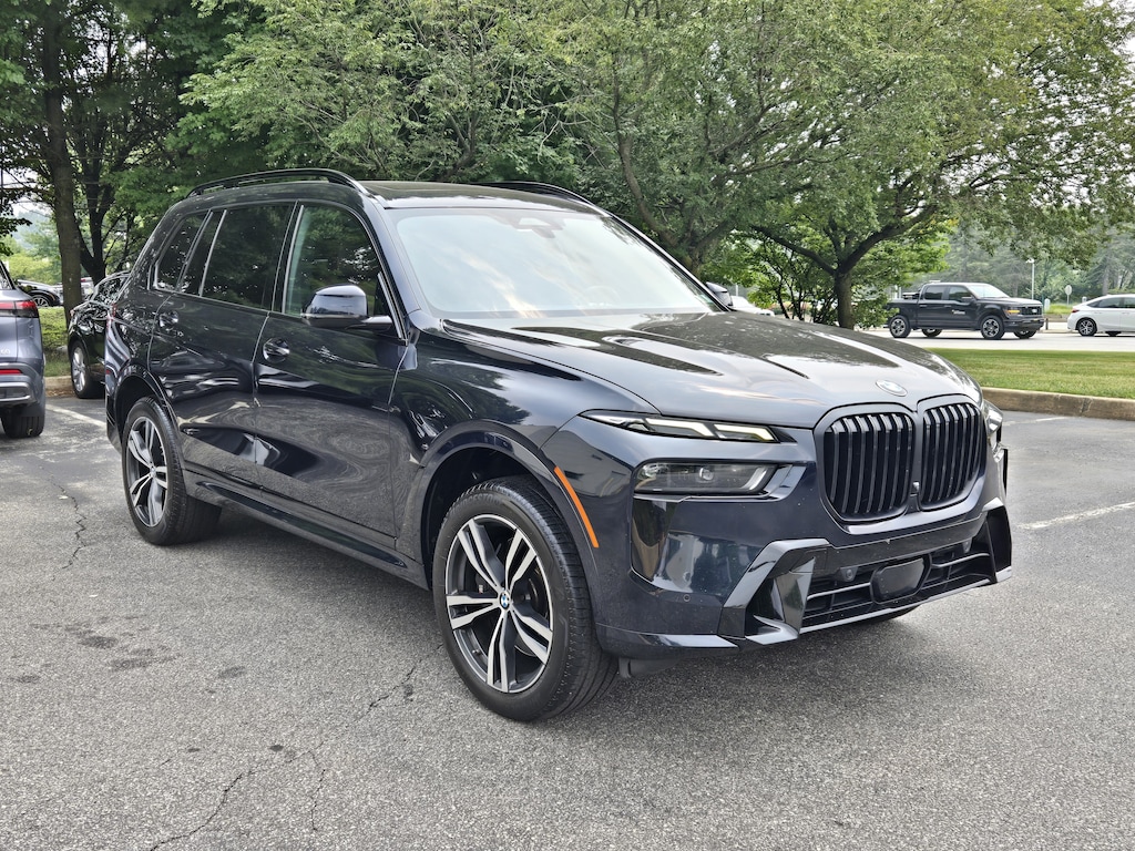 New 2023 BMW X7 xDrive40i xDrive40i Sports Activity Vehicle
