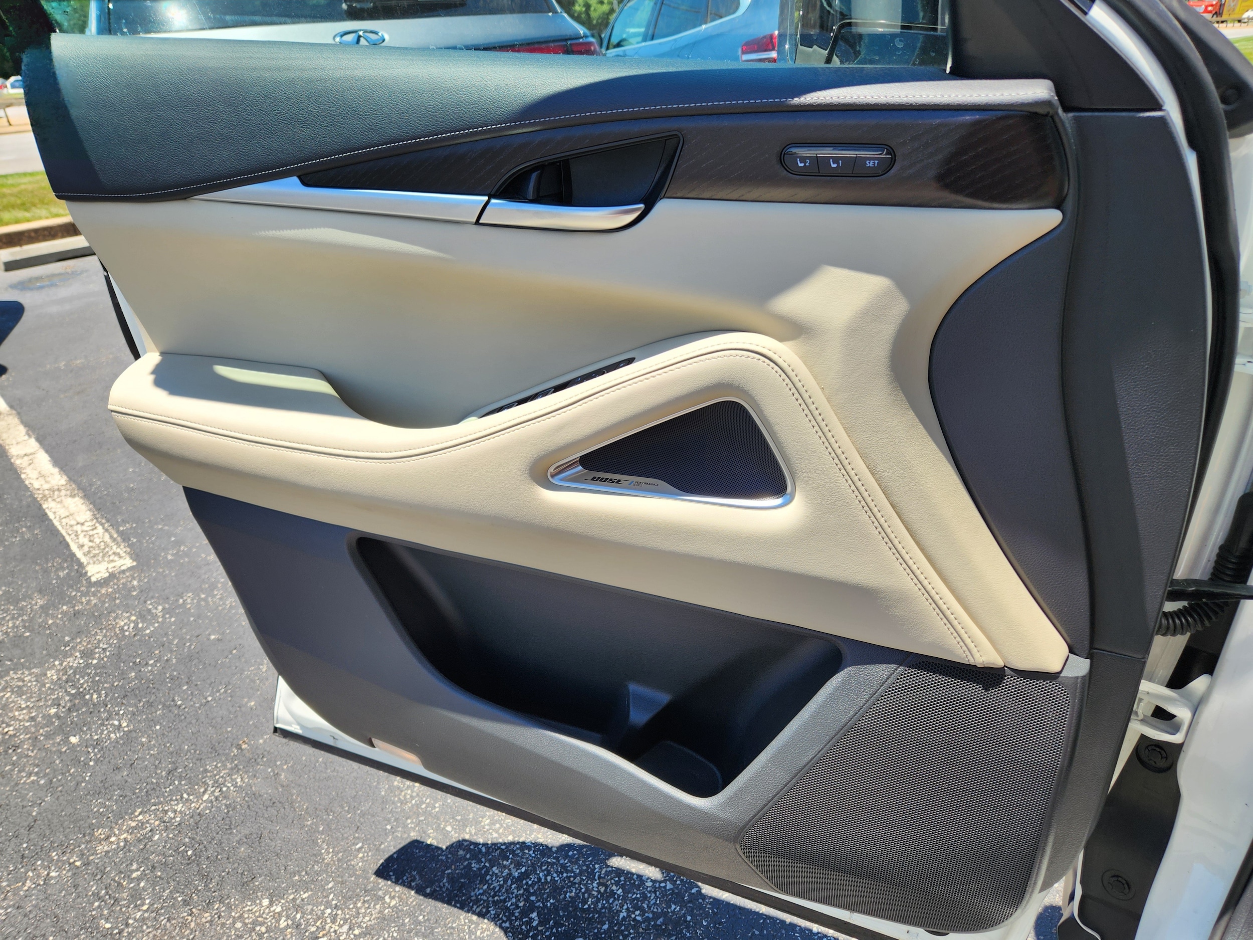 2025 INFINITI QX60 SENSORY - Photo 25