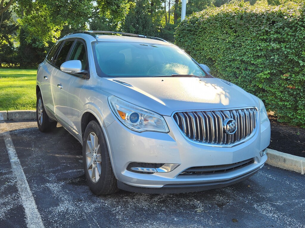 Used 2017 Buick Enclave Convenience FWD Convenience