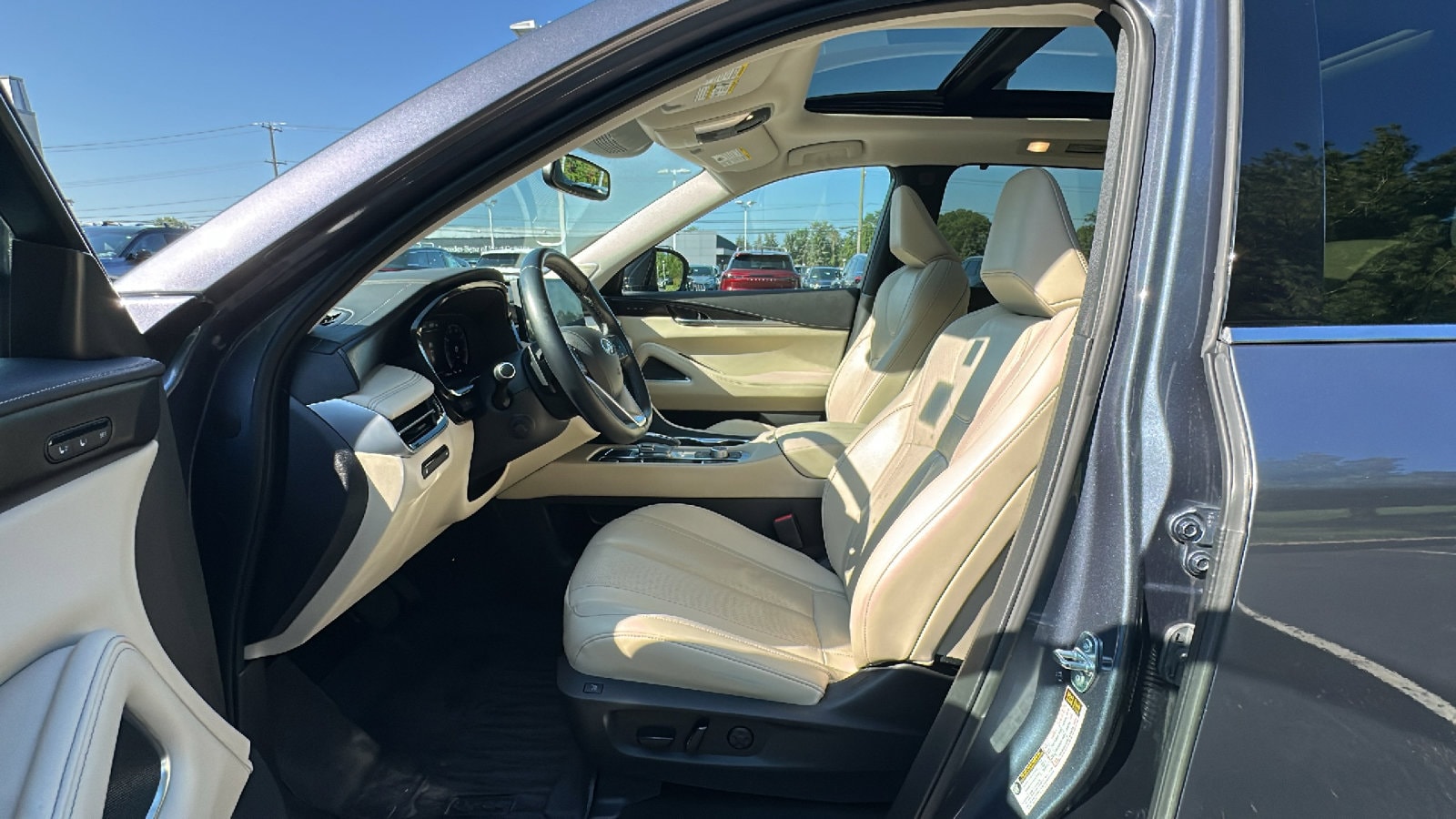 2022 INFINITI QX60 SENSORY - Photo 12