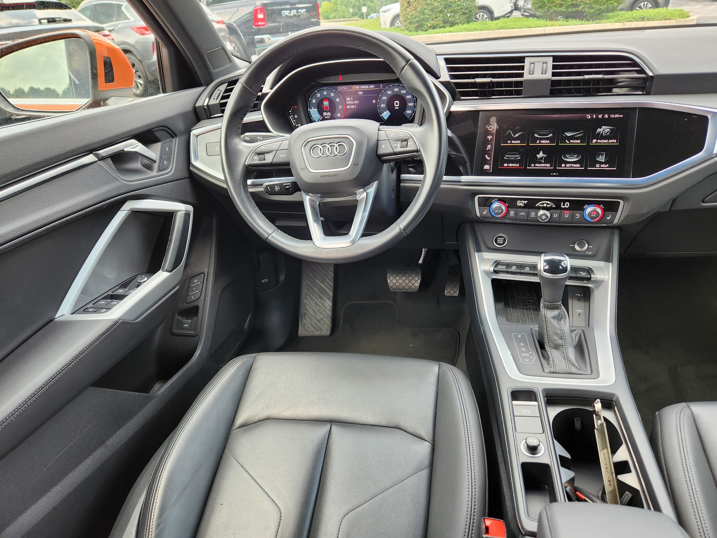 2024 Audi Q3 S Line Premium - Photo 13