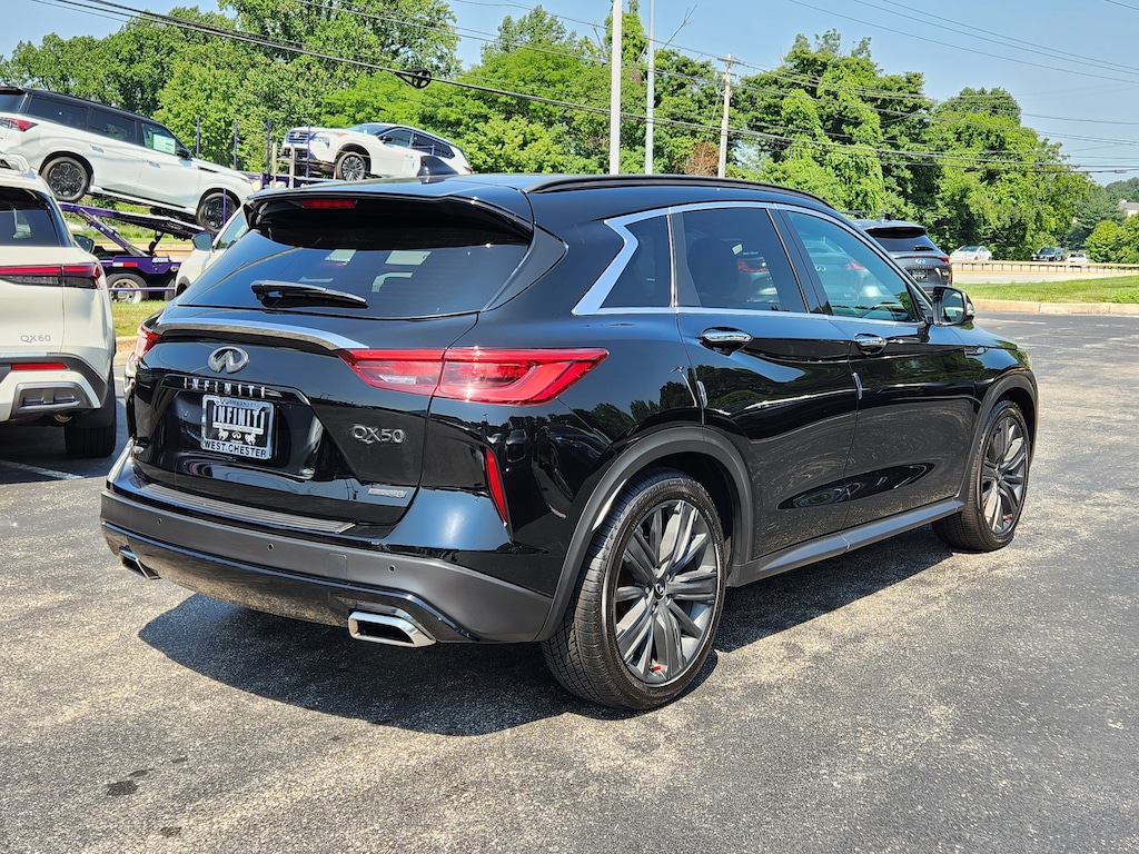 New 2020 INFINITI QX50 ESSENTIAL ESSENTIAL AWD