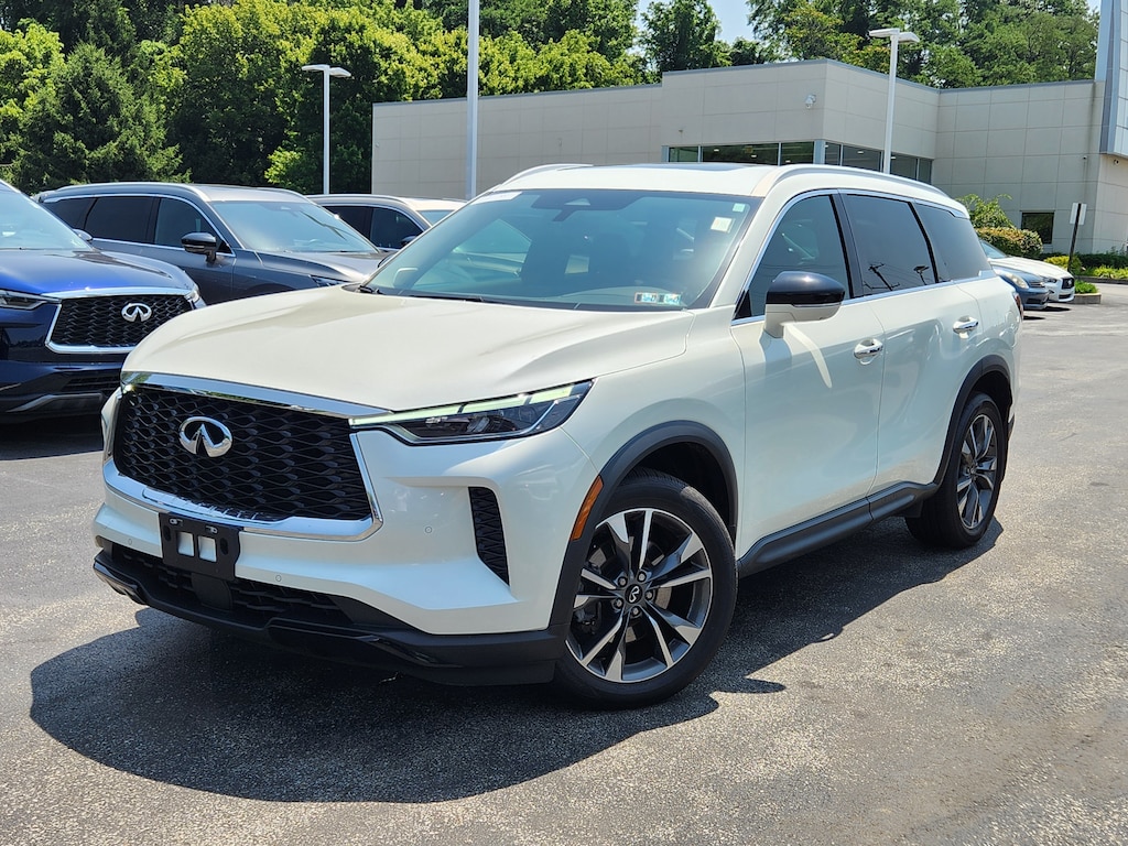 New 2023 INFINITI QX60 LUXE LUXE AWD