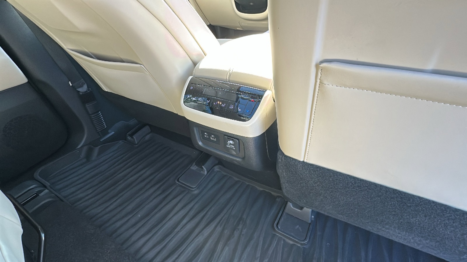 2022 INFINITI QX60 SENSORY - Photo 26