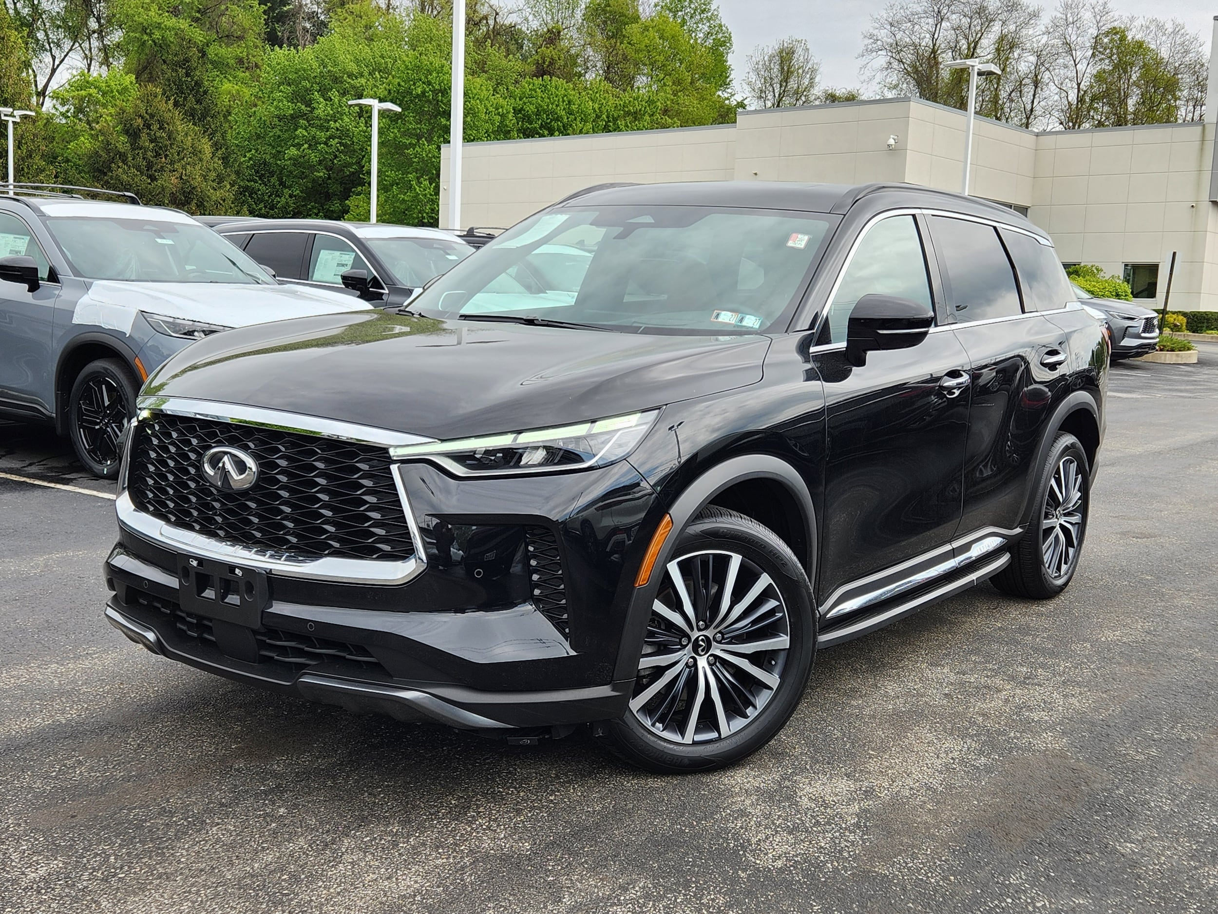 2023 INFINITI QX60