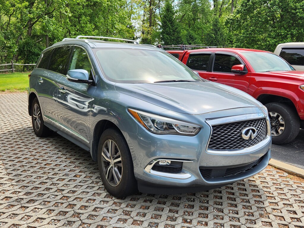 Used 2018 INFINITI QX60 AWD