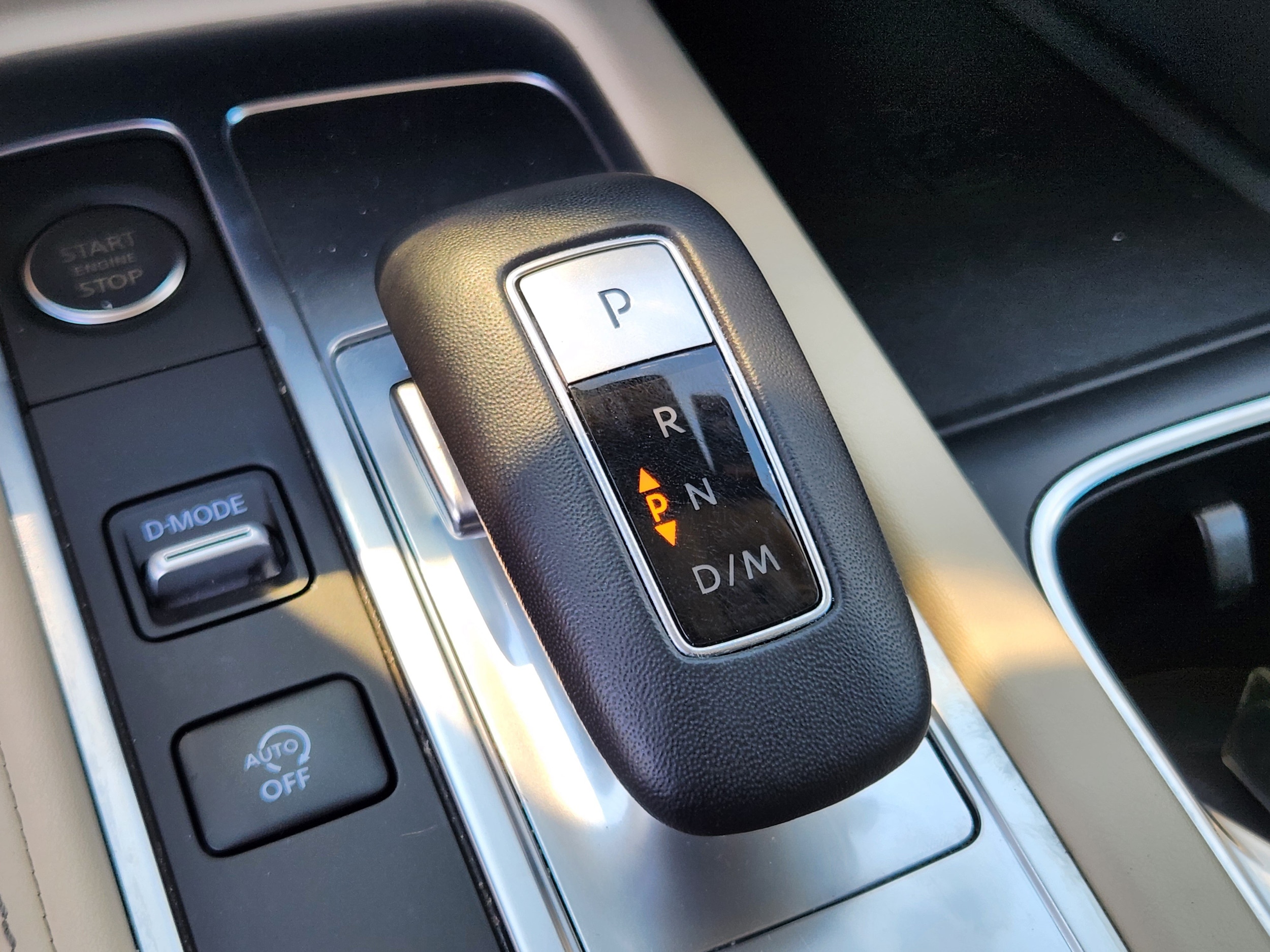 2025 INFINITI QX60 SENSORY - Photo 23