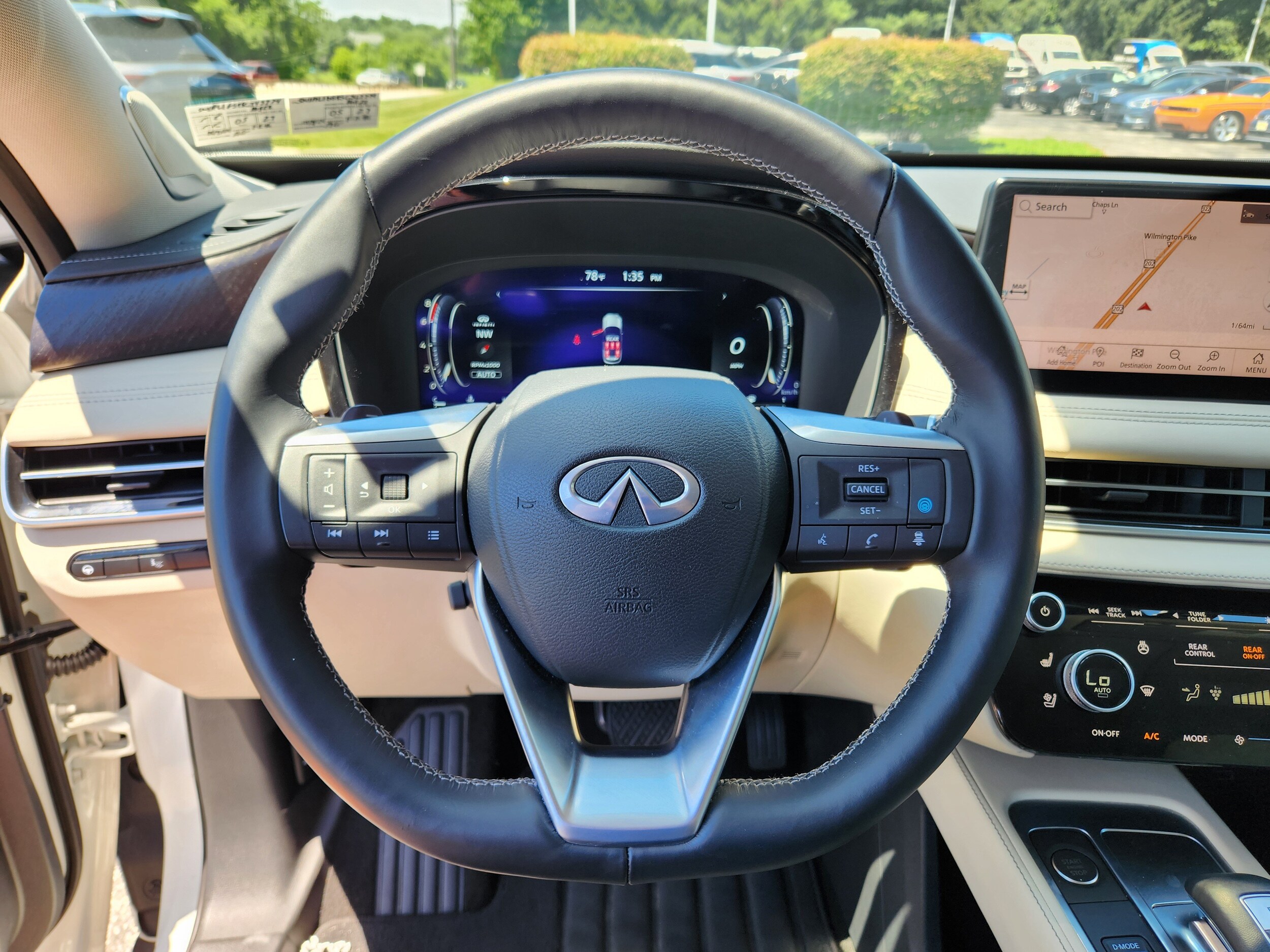 2025 INFINITI QX60 SENSORY - Photo 18