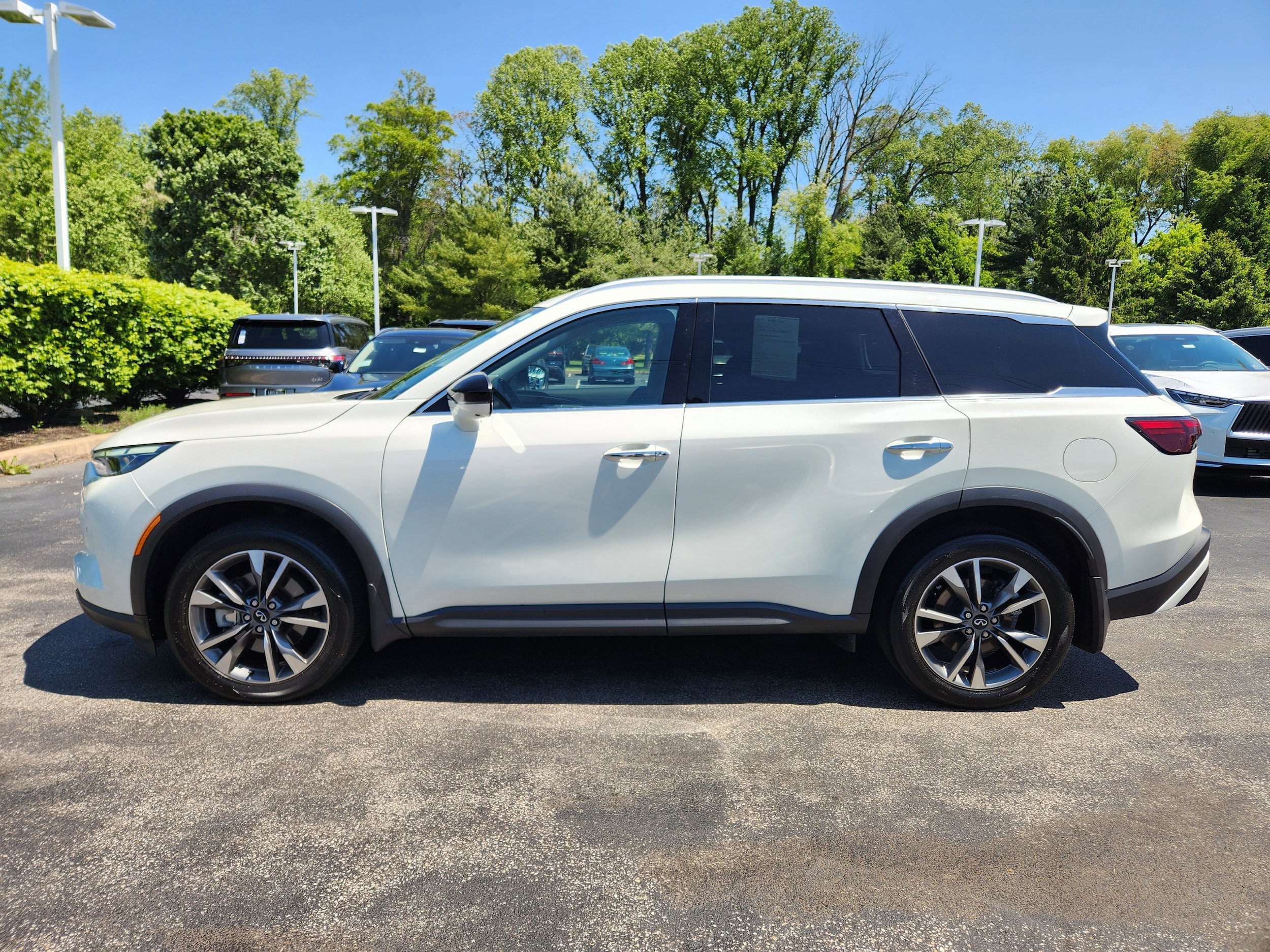 2025 INFINITI QX60 LUXE - Photo 5