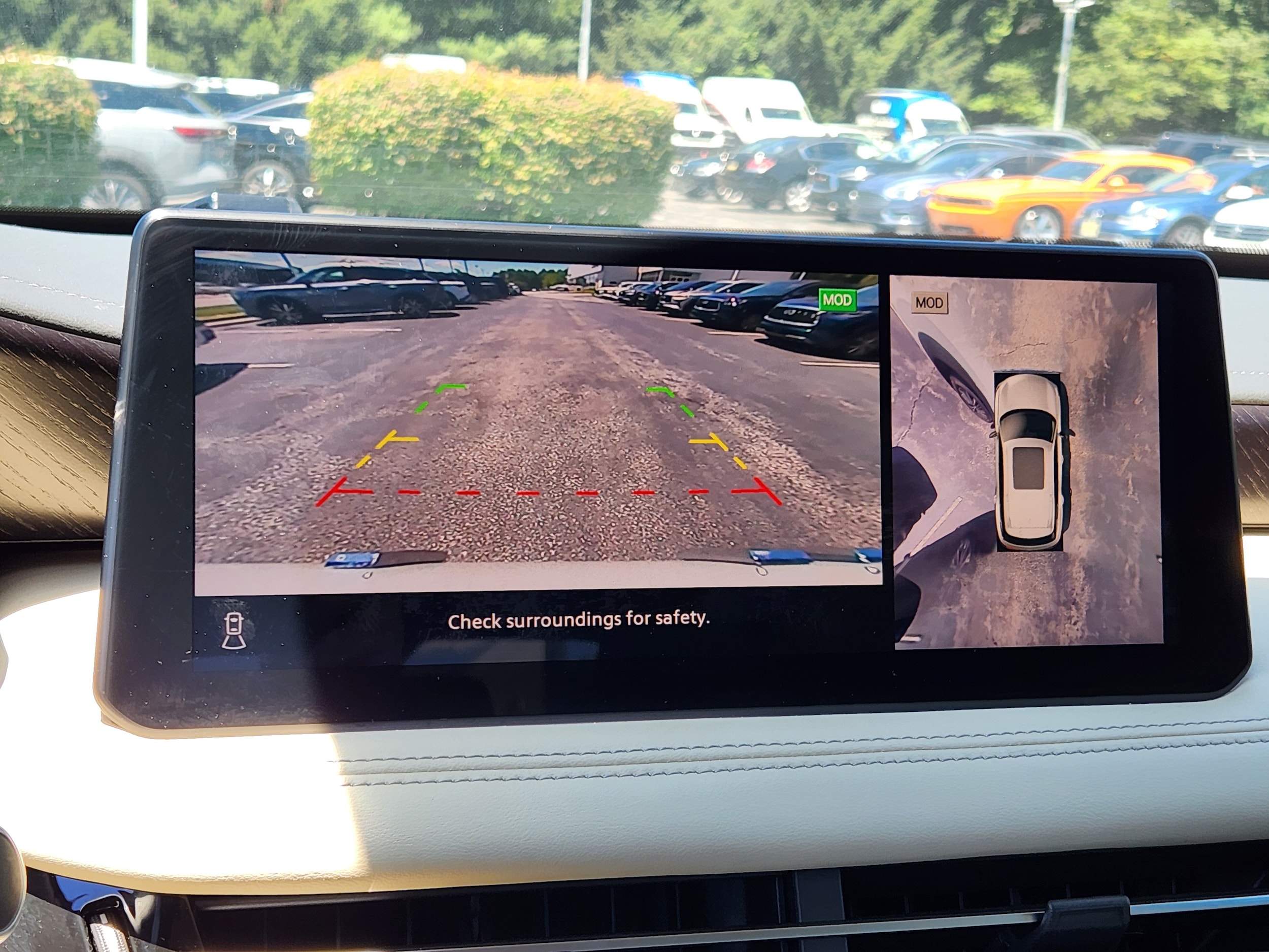 2025 INFINITI QX60 SENSORY - Photo 24