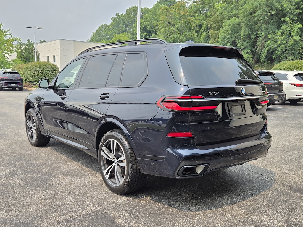 New 2023 BMW X7 xDrive40i xDrive40i Sports Activity Vehicle