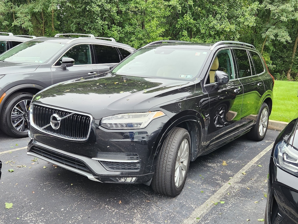 Used 2016 Volvo XC90 T6 Momentum AWD T6 Momentum