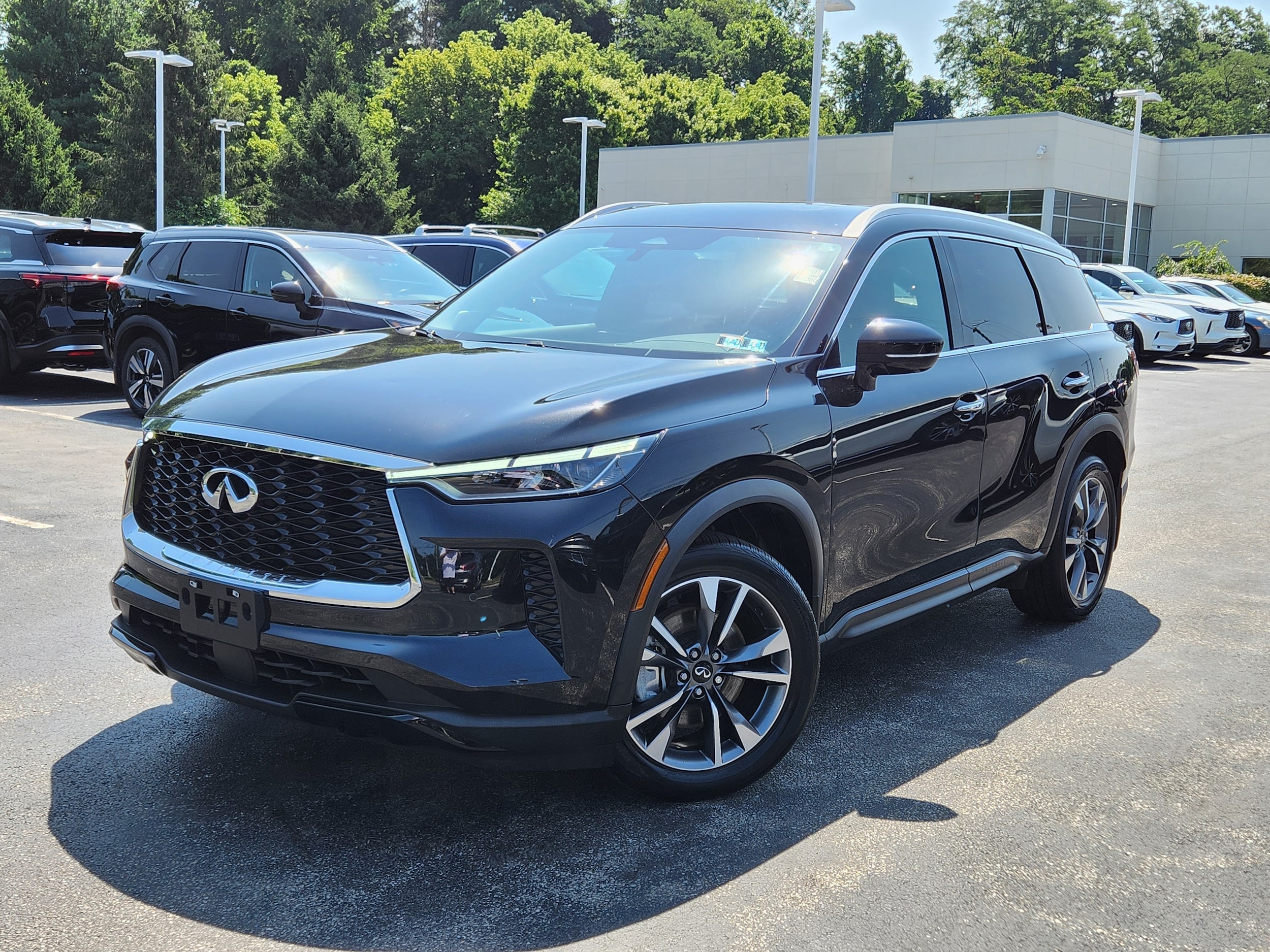2023 INFINITI QX60