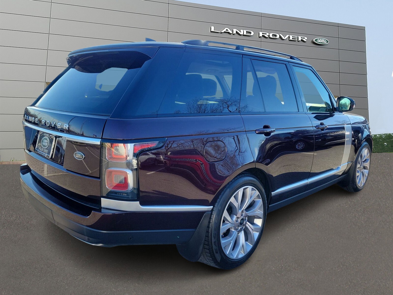 2019 Land Rover Range Rover SuperCharged HSE photo 2