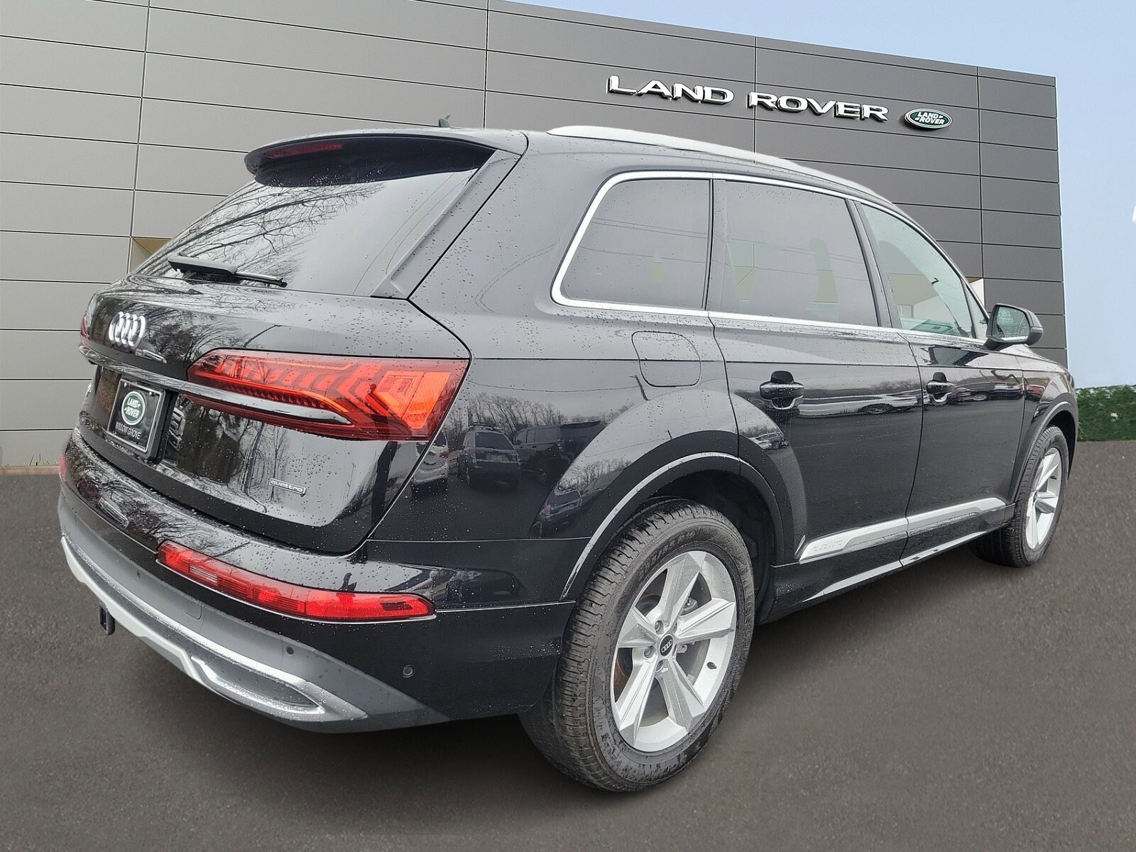 2021 Audi Q7 Premium 55 photo 2