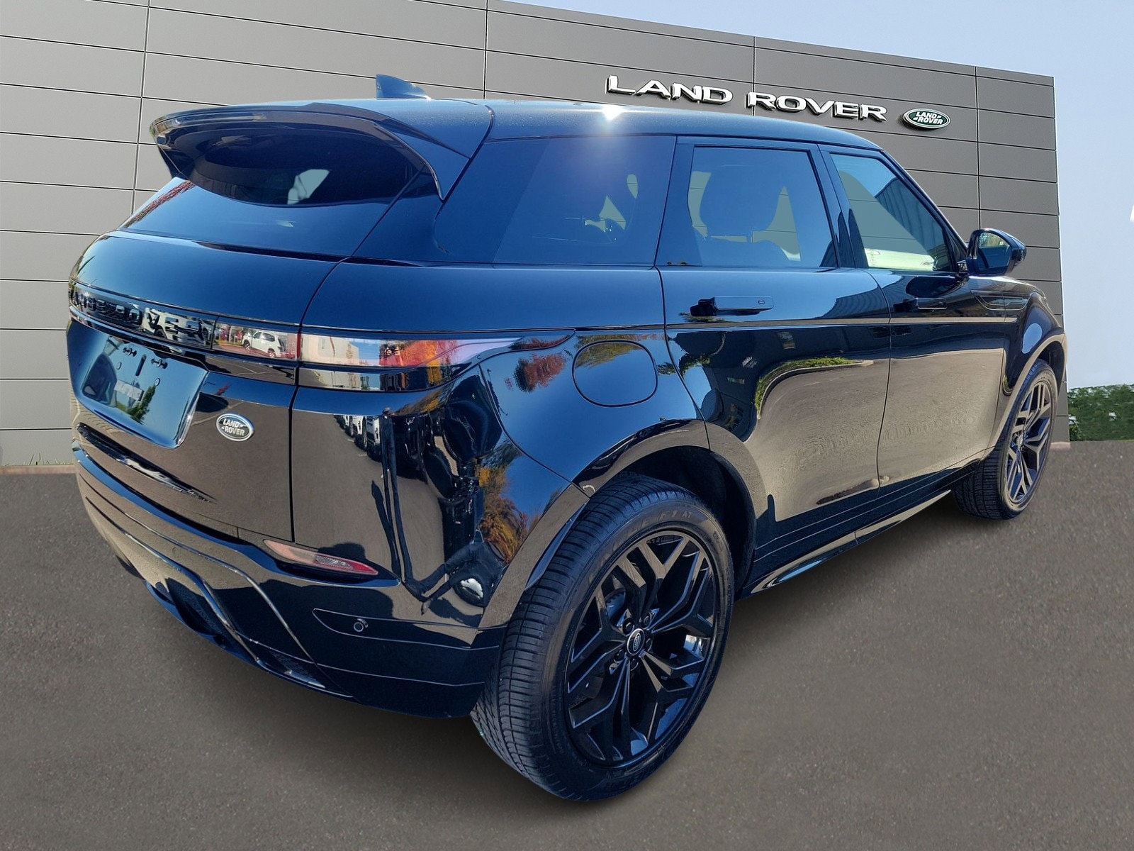 Certified 2022 Land Rover Range Rover Evoque SE with VIN SALZL2FX1NH168780 for sale in Ardmore, PA