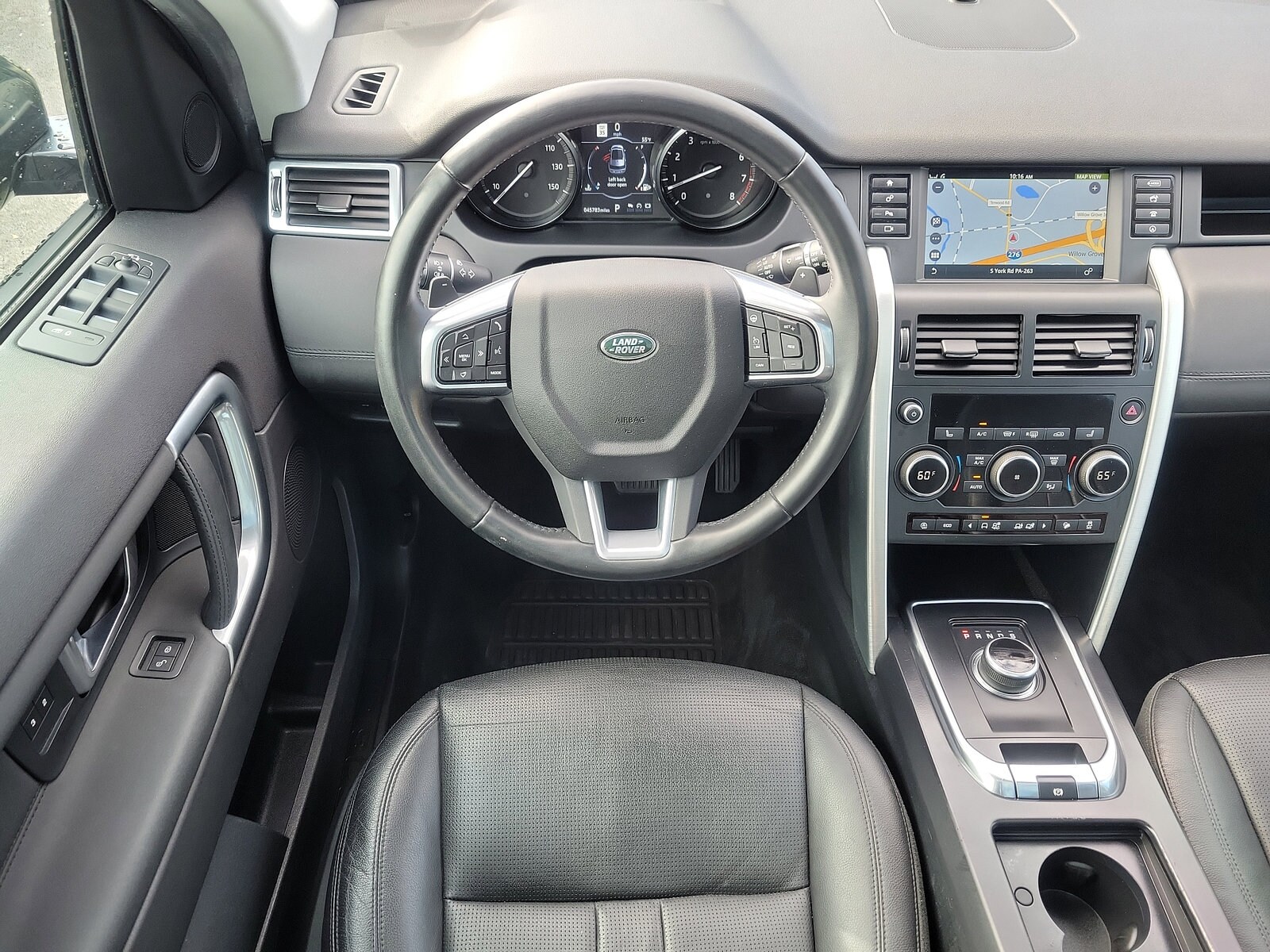 2018 Land Rover Discovery Sport HSE photo 4