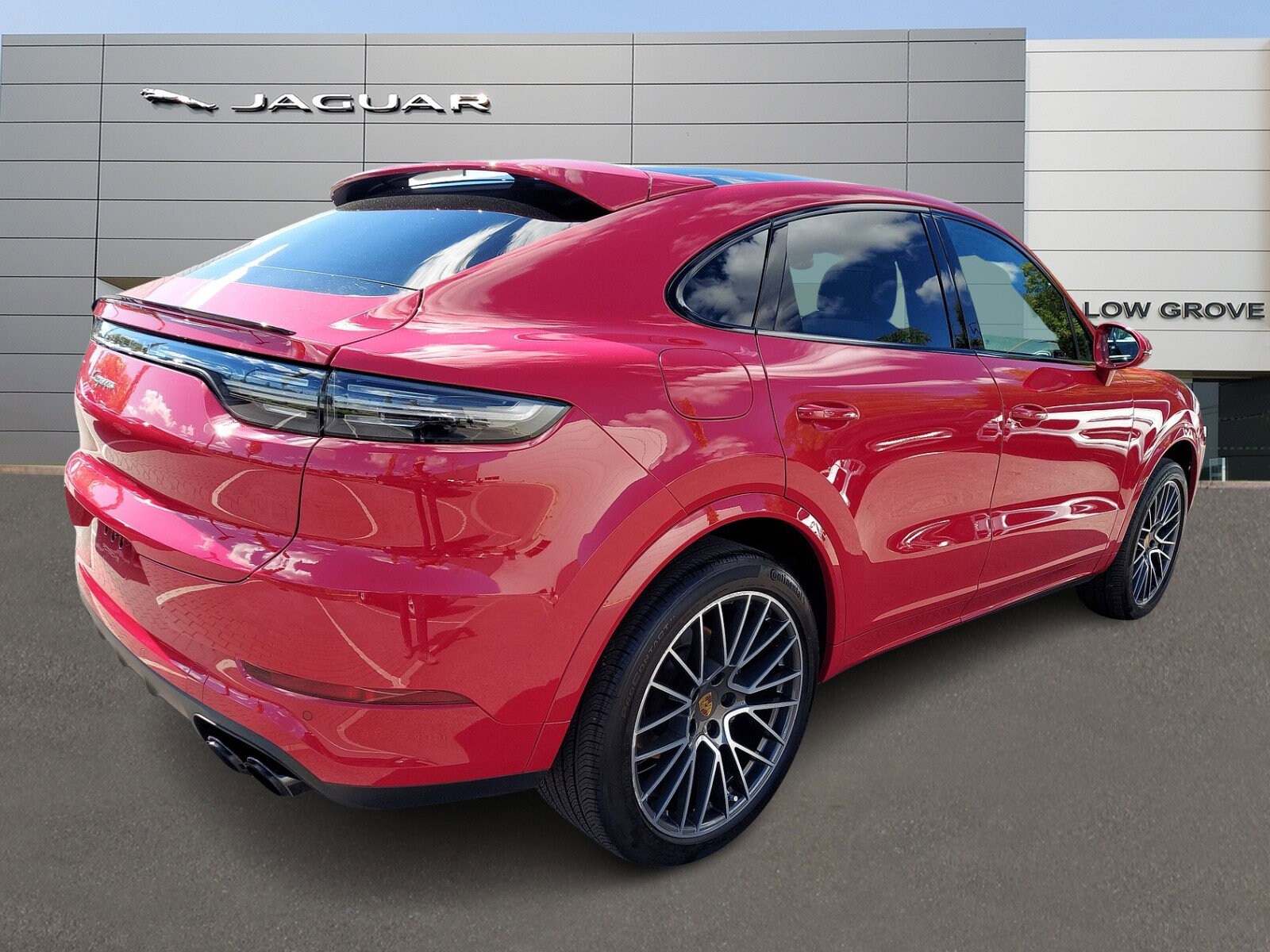 Used 2021 Porsche Cayenne Coup Base with VIN WP1BA2AY1MDA40641 for sale in Limerick, PA