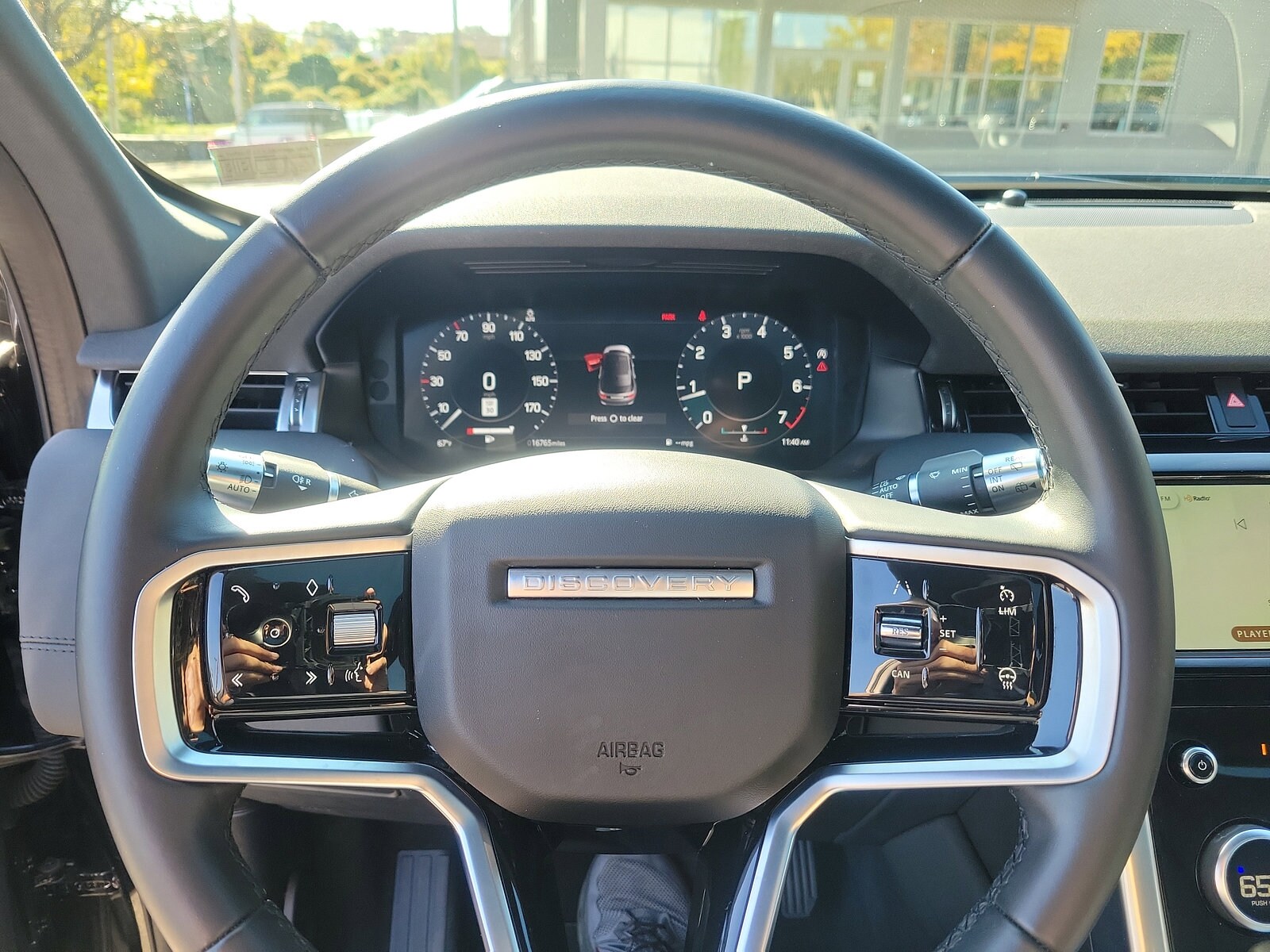 2022 Land Rover Discovery Sport SE - Photo 18