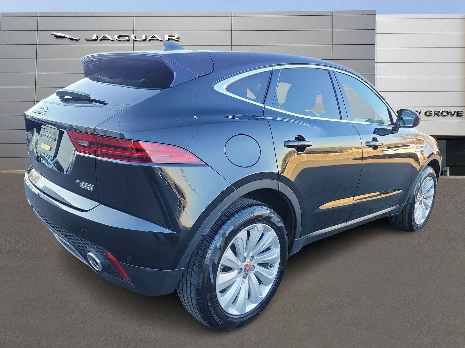 2020 Jaguar E-PACE P250 SE photo 2