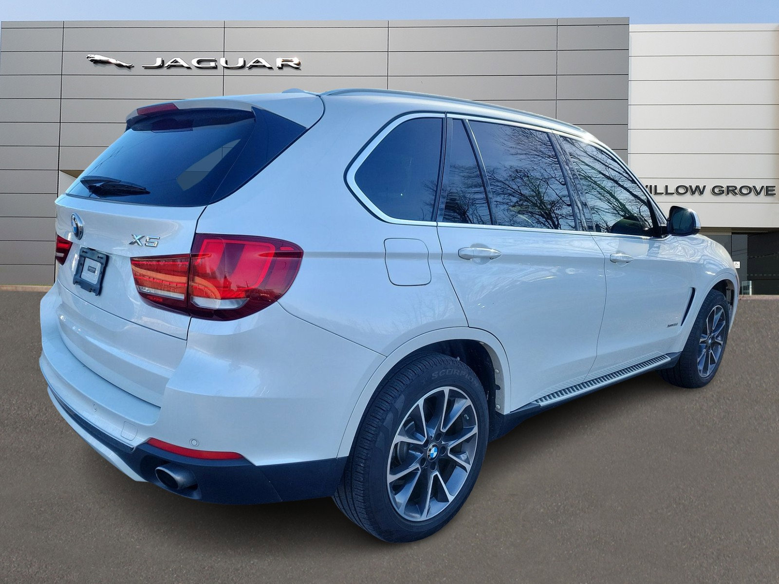 Used 2017 BMW X5 xDrive35i with VIN 5UXKR0C54H0V50429 for sale in Ardmore, PA