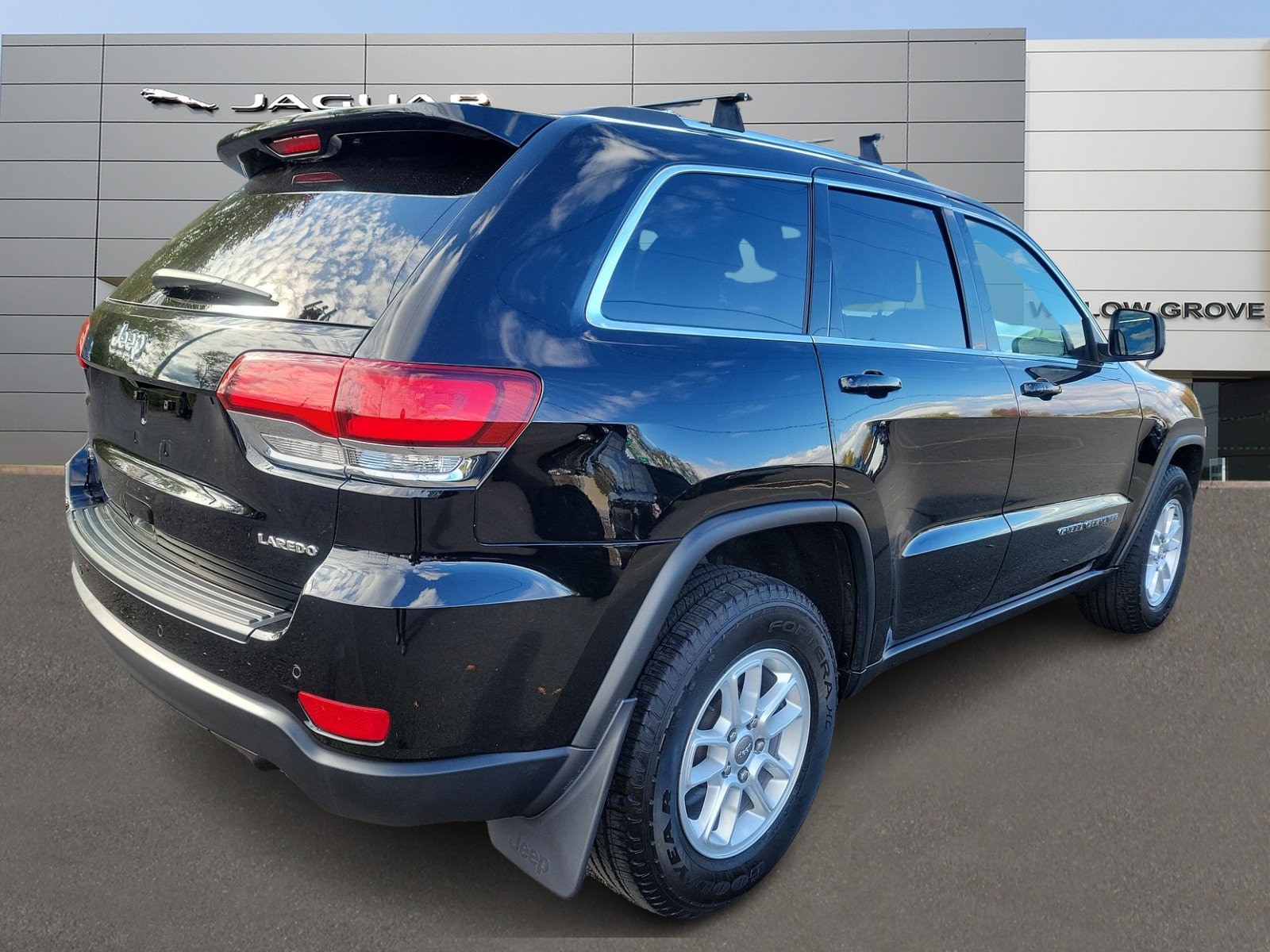 Used 2020 Jeep Grand Cherokee Laredo E with VIN 1C4RJFAG2LC138614 for sale in Ardmore, PA