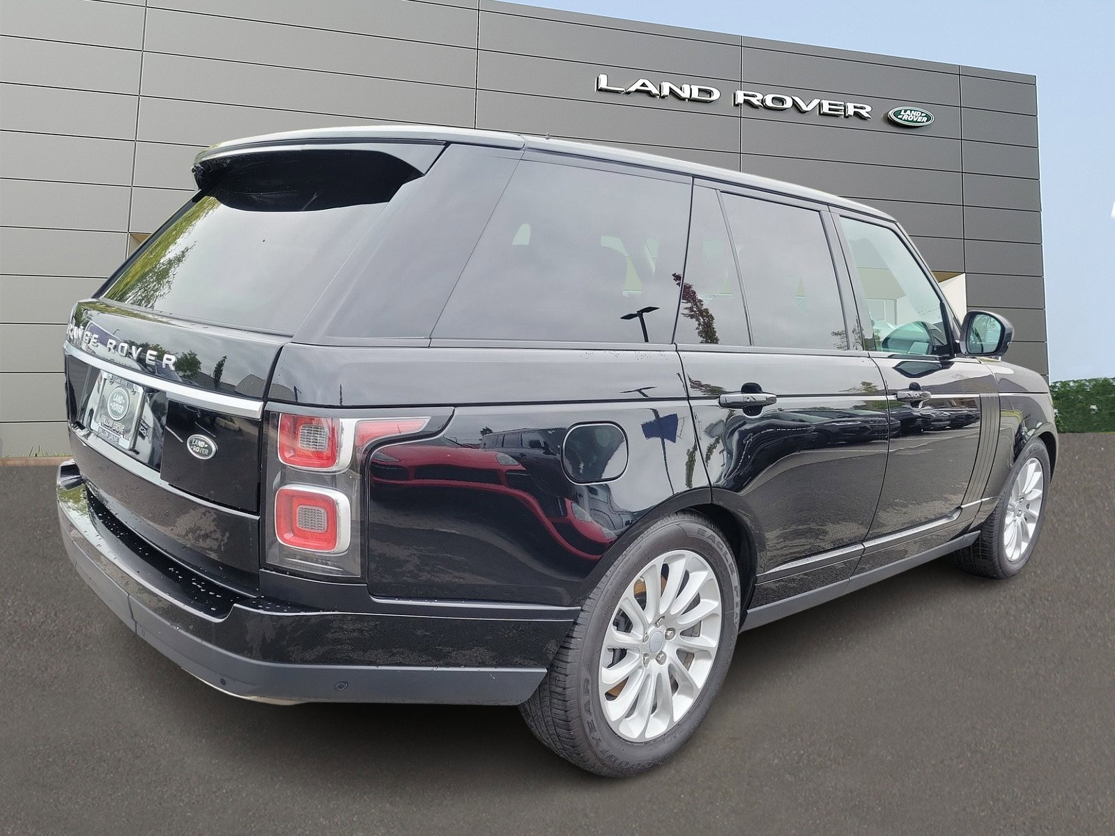 Certified 2019 Land Rover Range Rover HSE with VIN SALGS2SV6KA545932 for sale in Ardmore, PA