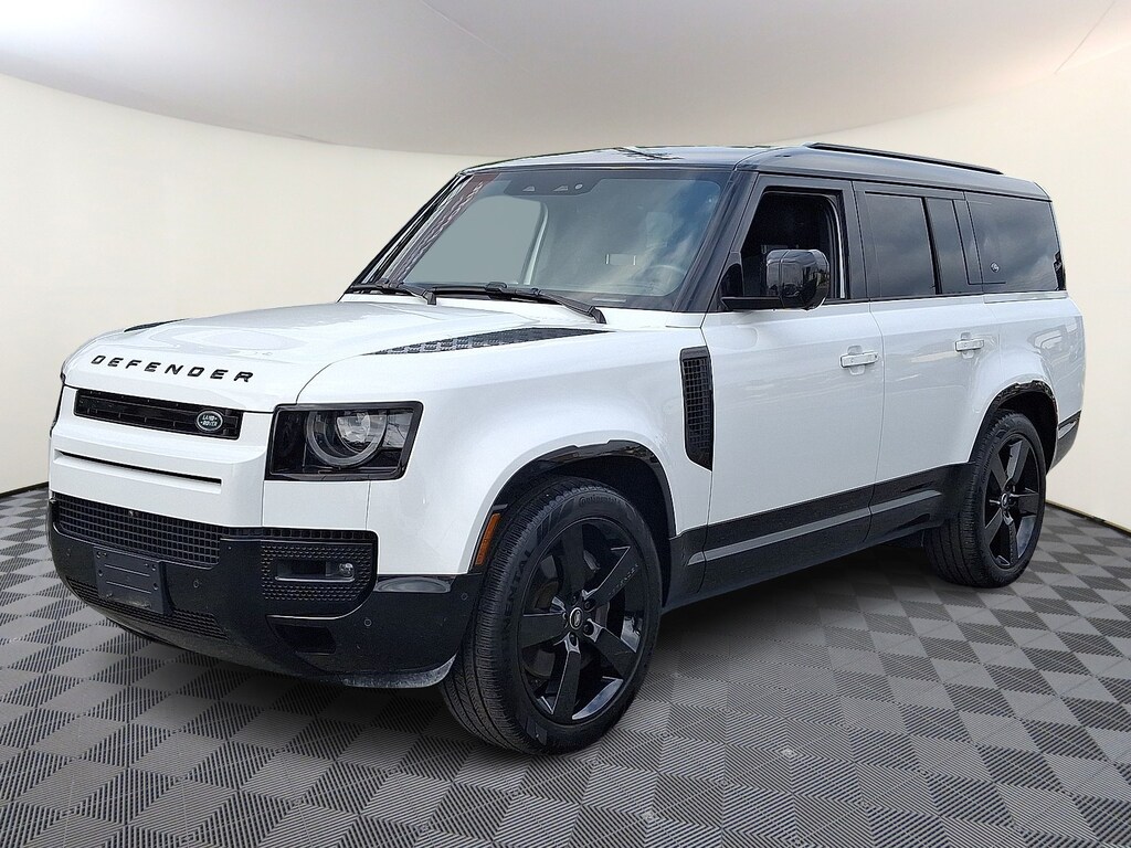 Used 2024 Land Rover Defender 130 X-Dynamic SE SUV