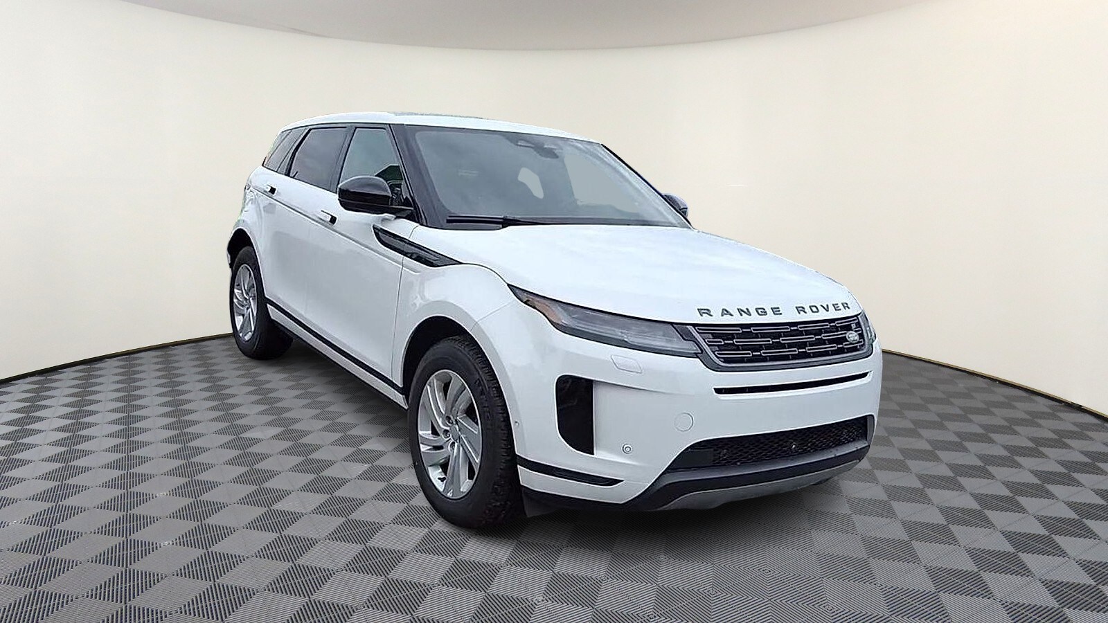 2025 Land Rover Range Rover Evoque S photo 2