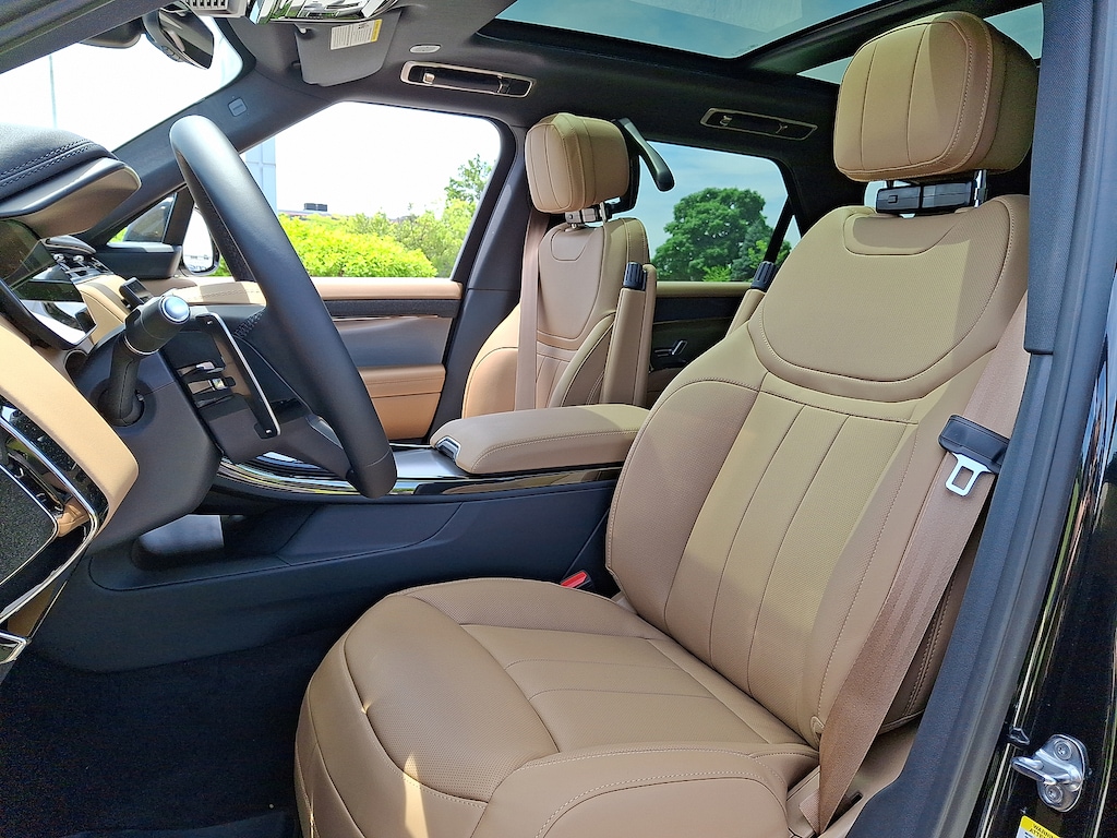 New 2026 Land Rover Range Rover Sport P360 SE Sport Utility