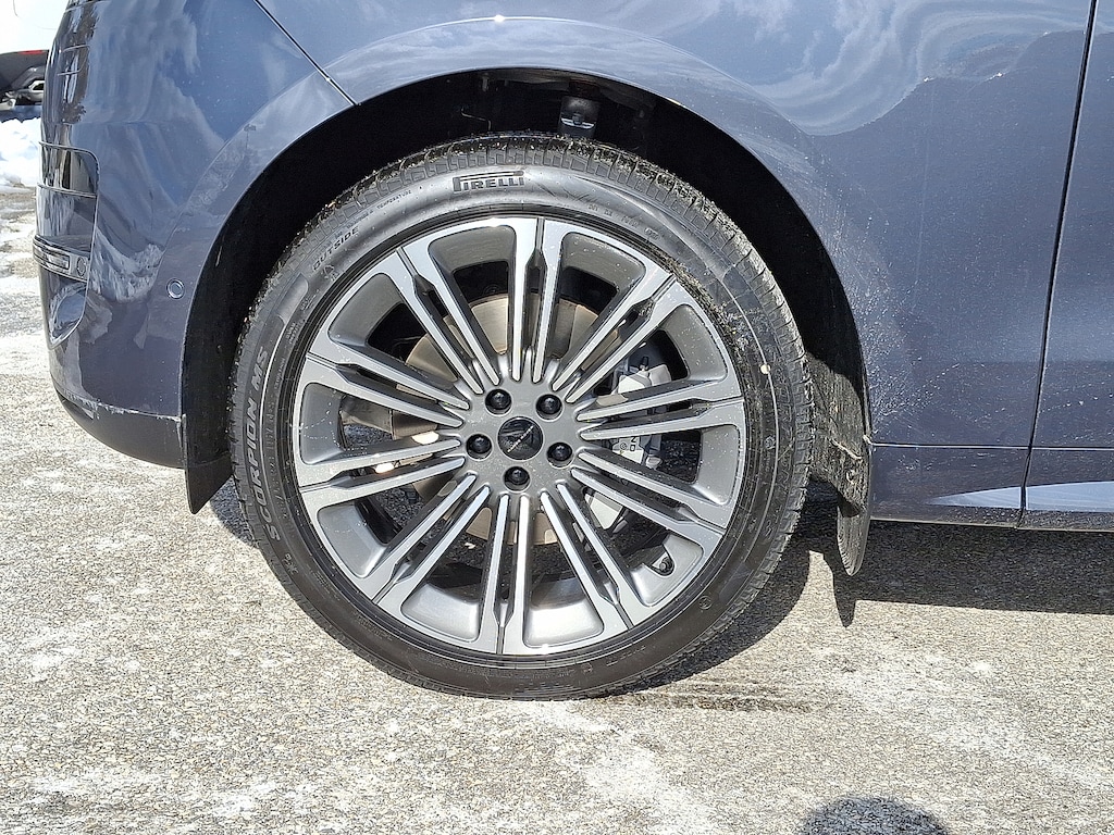 New 2026 Land Rover Range Rover Sport P360 SE Sport Utility