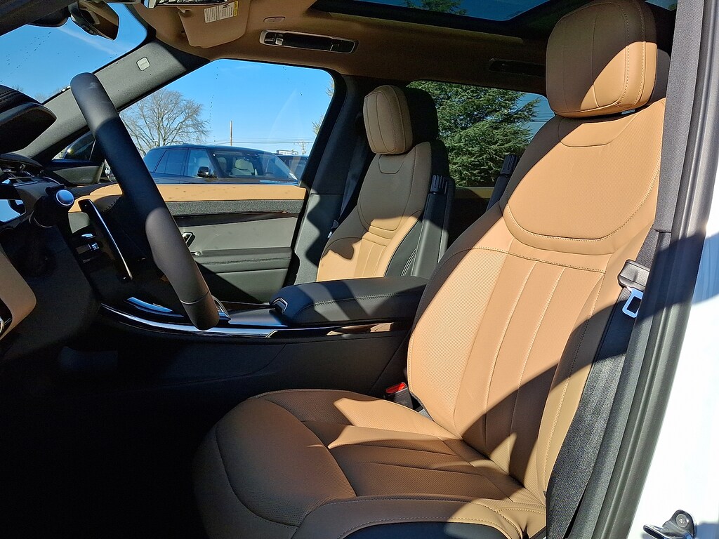 New 2026 Land Rover Range Rover Sport P400 Dynamic SE Sport Utility