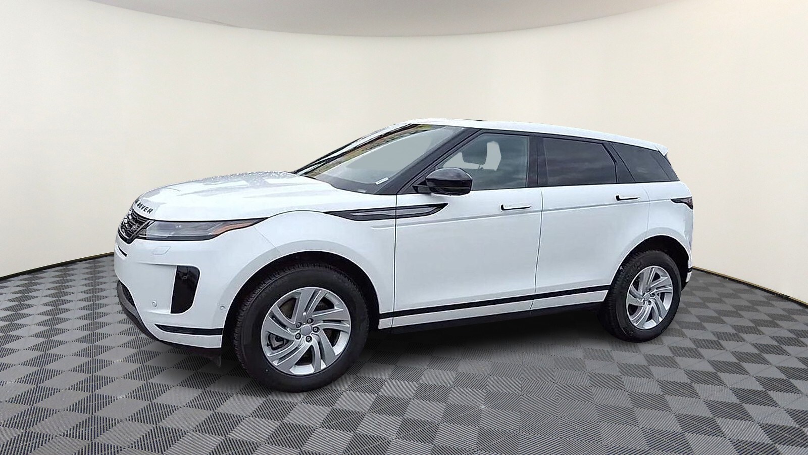 2025 Land Rover Range Rover Evoque S photo 4