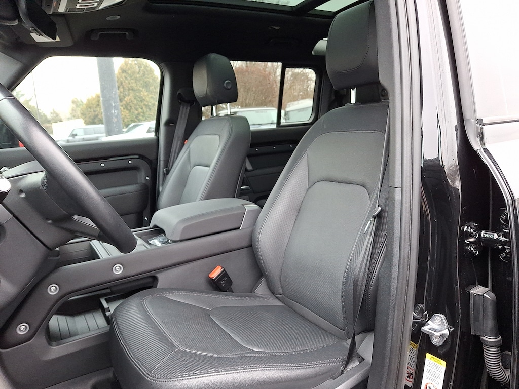 Certified 2024 Land Rover Defender 110 X-Dynamic SE SUV