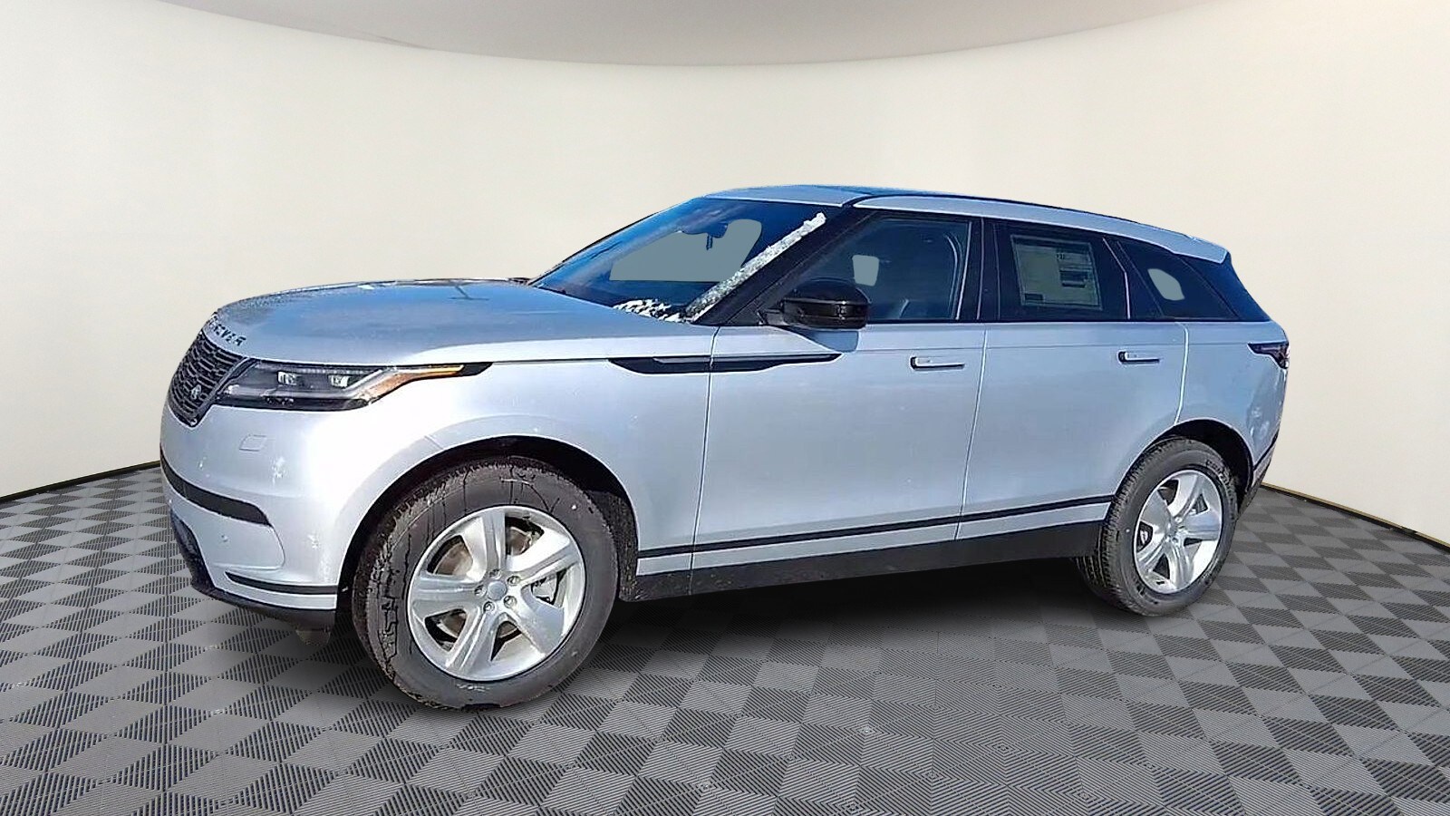 2025 Land Rover Range Rover Velar P250 S photo 4