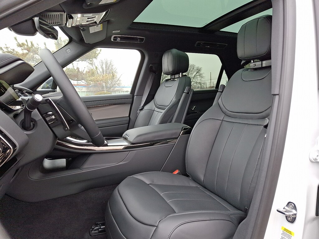 New 2026 Land Rover Range Rover Sport P360 SE Sport Utility