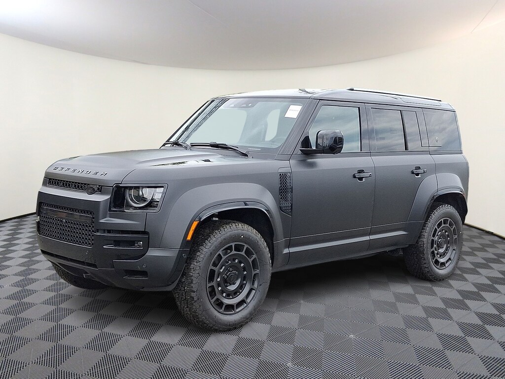 New 2026 Land Rover Defender 110 P635 Octa Sport Utility