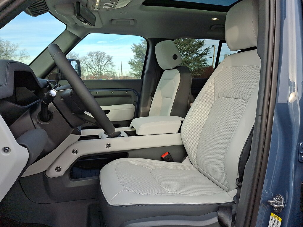 New 2026 Land Rover Defender 110 P400 X-Dynamic SE Sport Utility