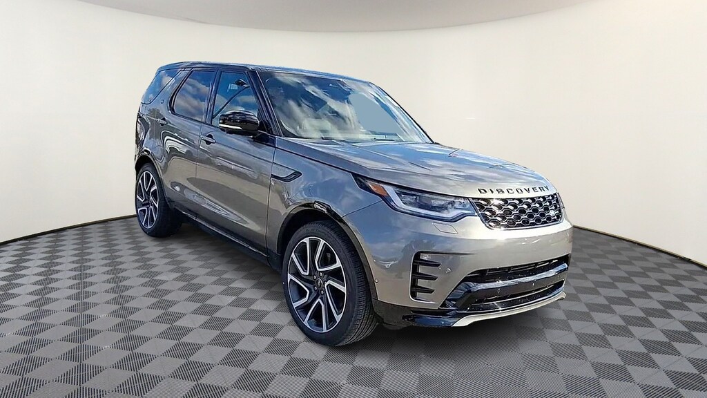 Certified 2024 Land Rover Discovery P360 Dynamic SE SUV